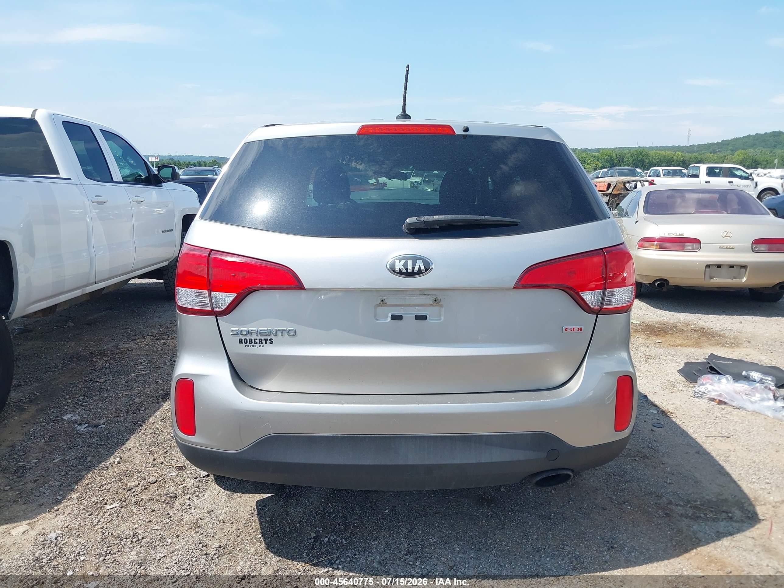 2015 Kia Sorento Lx Gray vin: 5XYKT3A68FG649472
