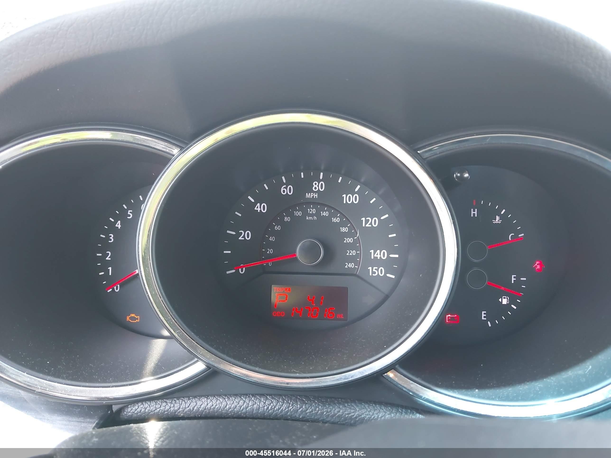 2012 Kia Sorento Lx White vin: 5XYKT3A69CG224175