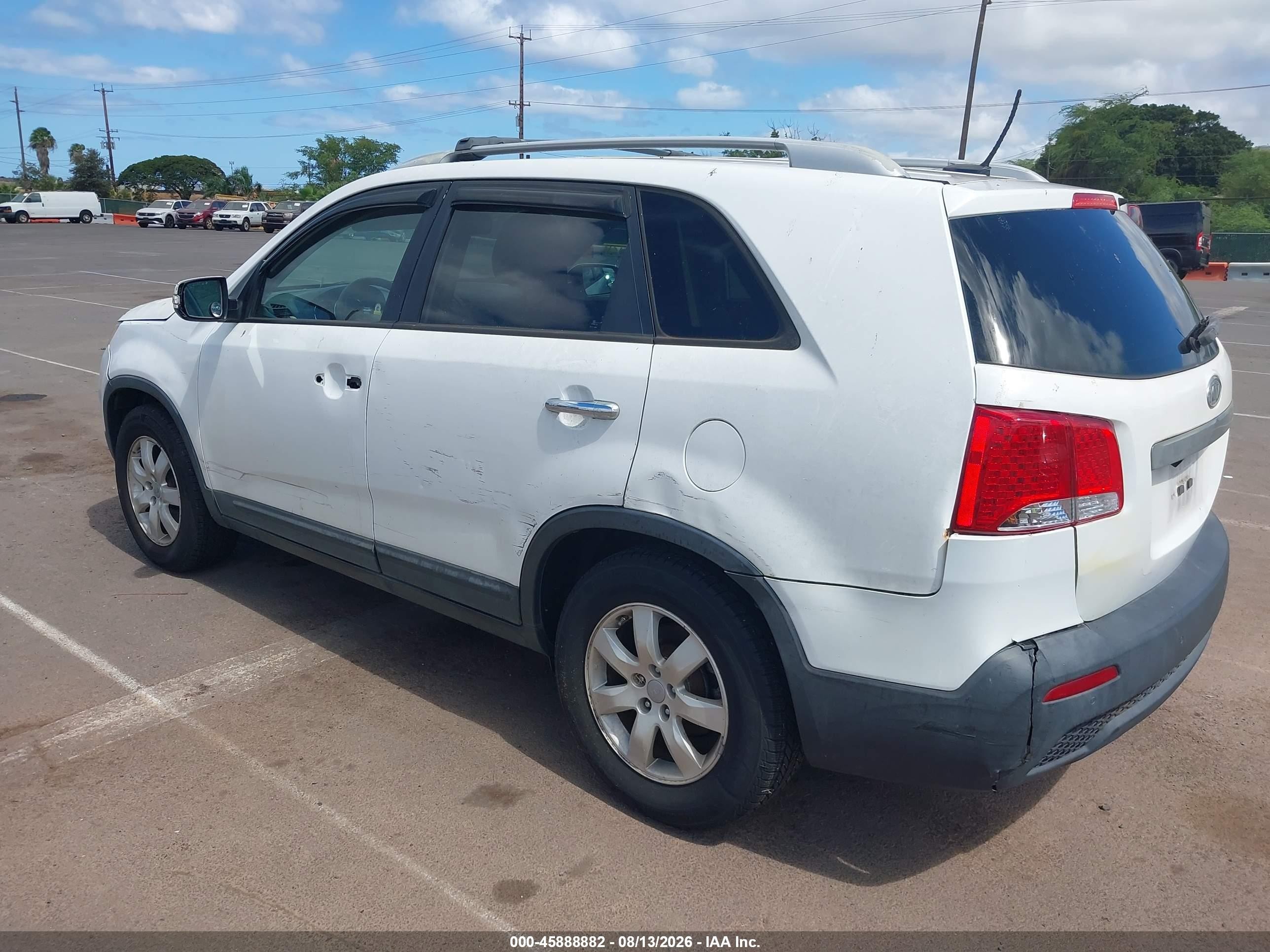 2012 Kia Sorento Lx White vin: 5XYKT3A69CG306701