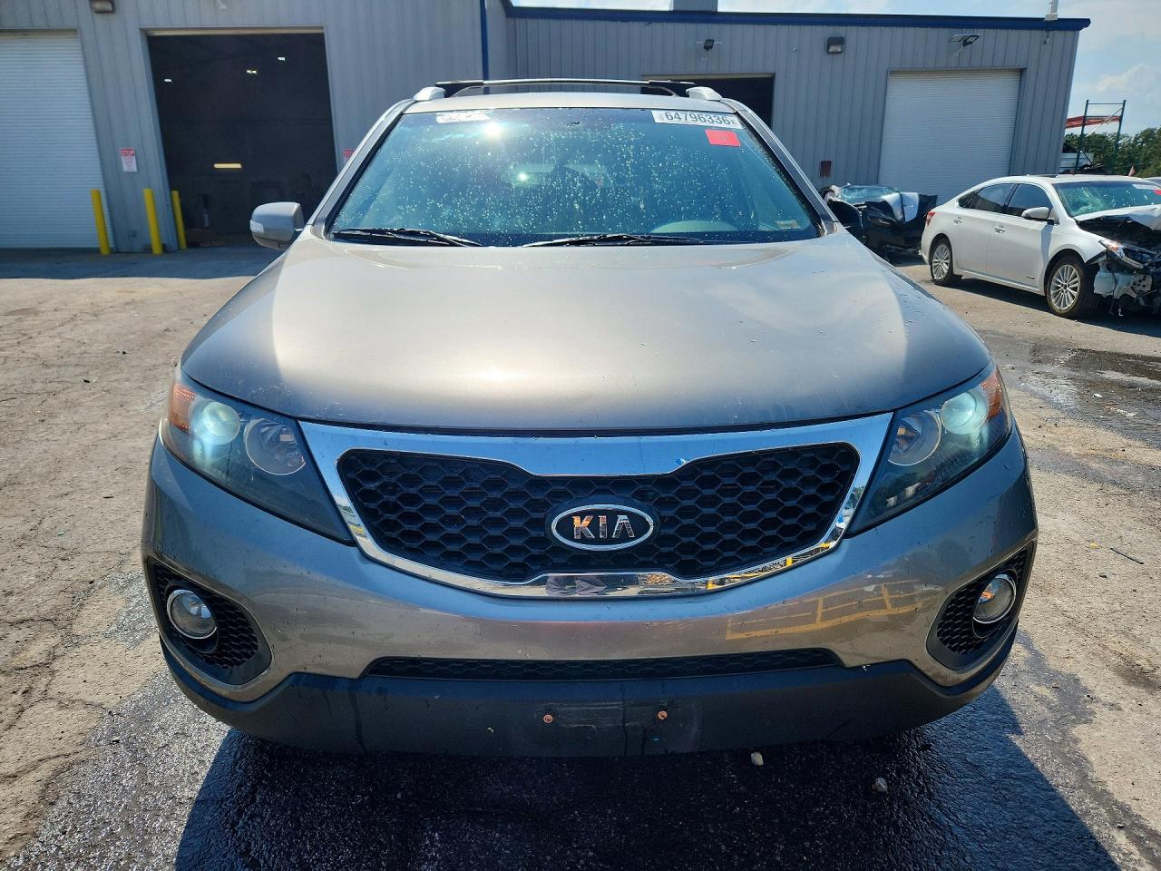 2013 Kia Sorento Lx Silver vin: 5XYKT3A69DG347427