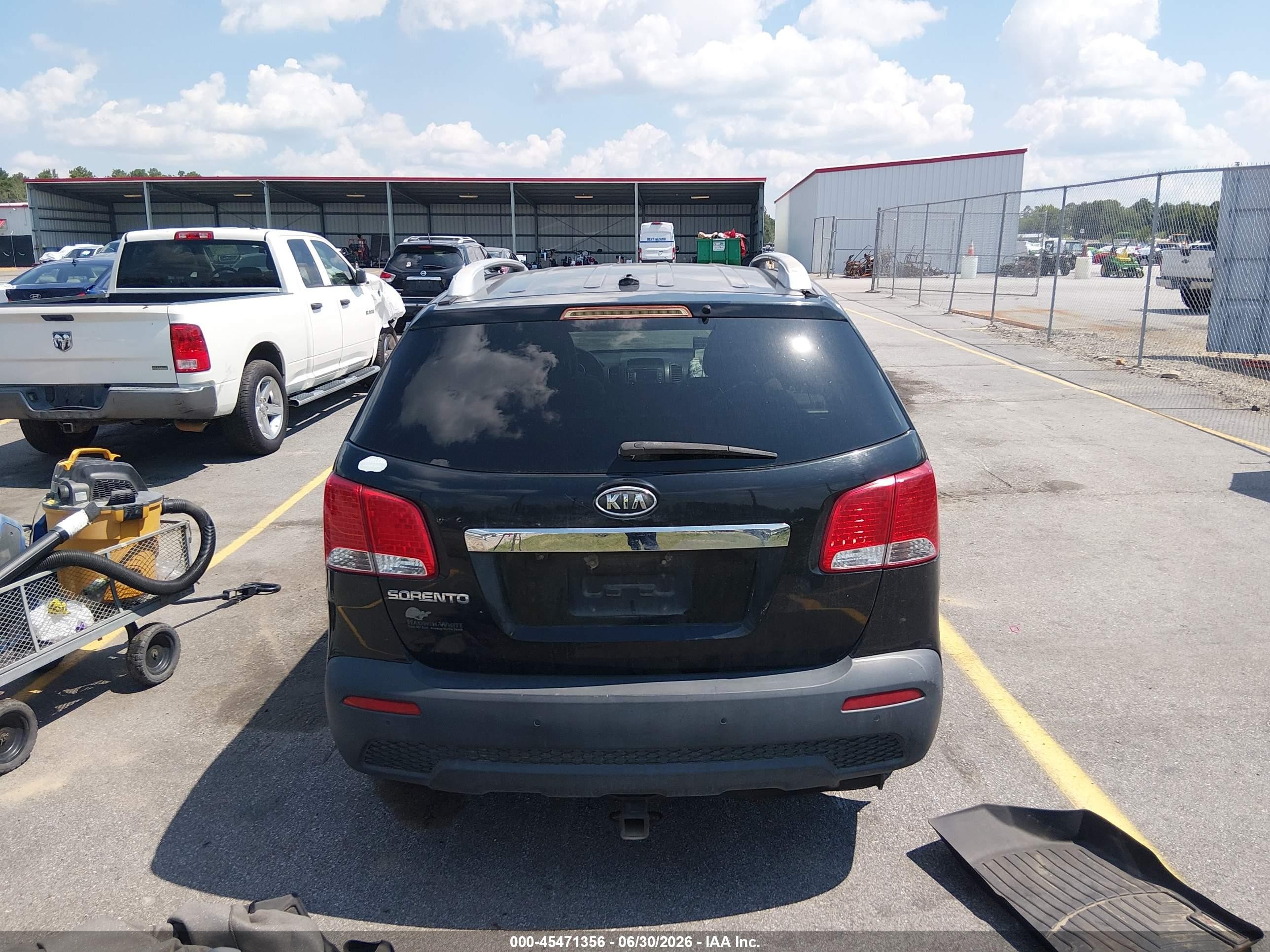 2013 Kia Sorento Lx Black vin: 5XYKT3A69DG357102