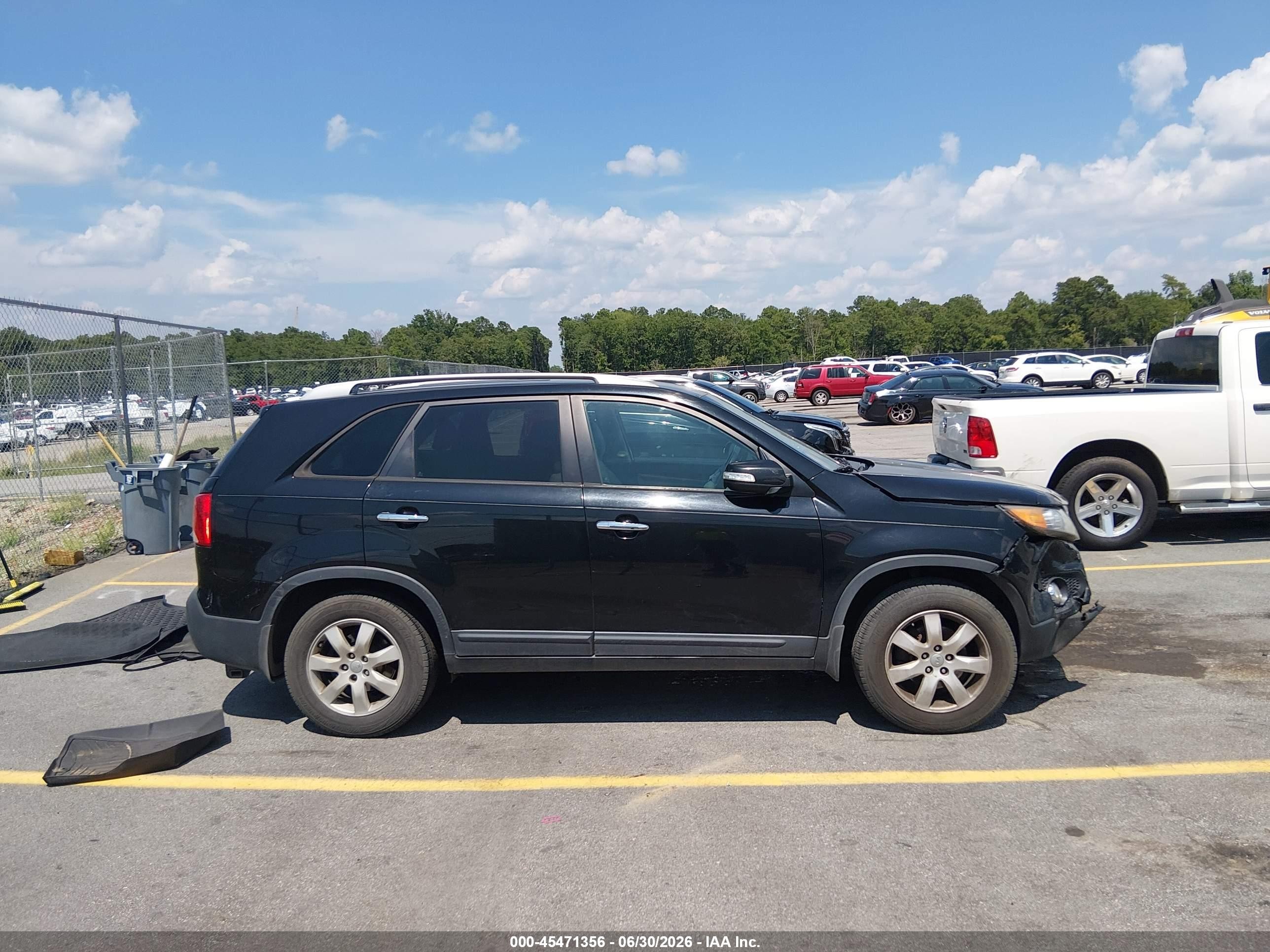 2013 Kia Sorento Lx Black vin: 5XYKT3A69DG357102