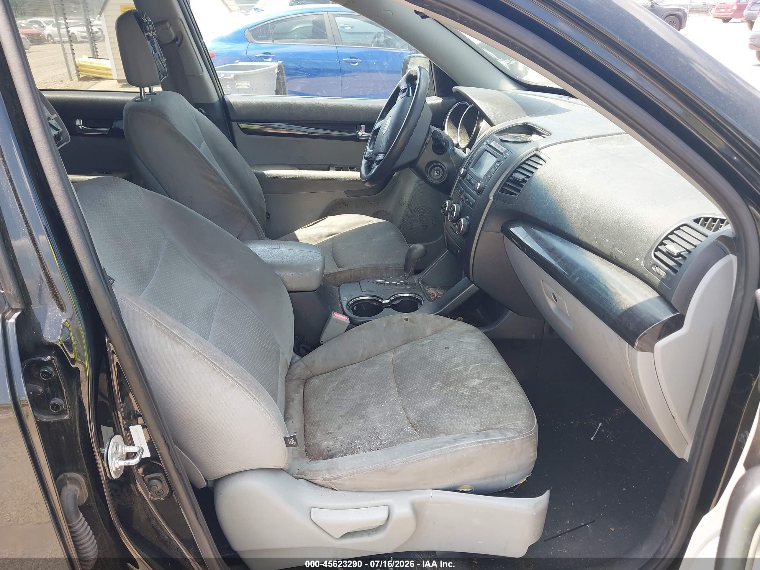 2013 Kia Sorento Lx Black vin: 5XYKT3A69DG373378