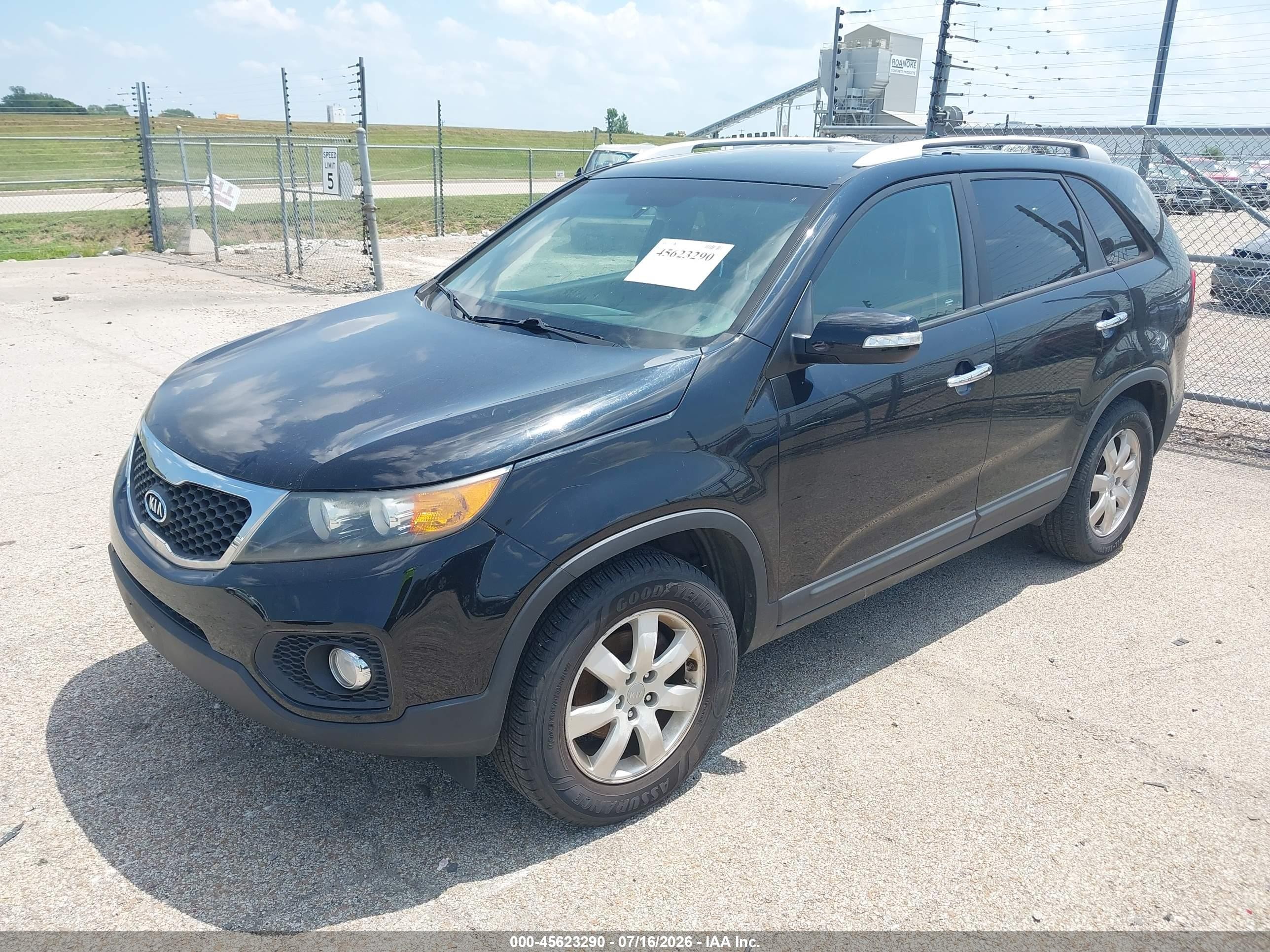 2013 Kia Sorento Lx Black vin: 5XYKT3A69DG373378