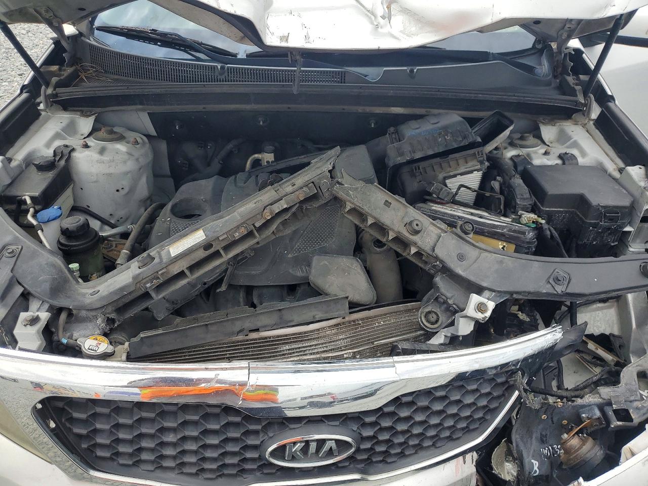 2013 Kia Sorento Lx Silver vin: 5XYKT3A69DG423146
