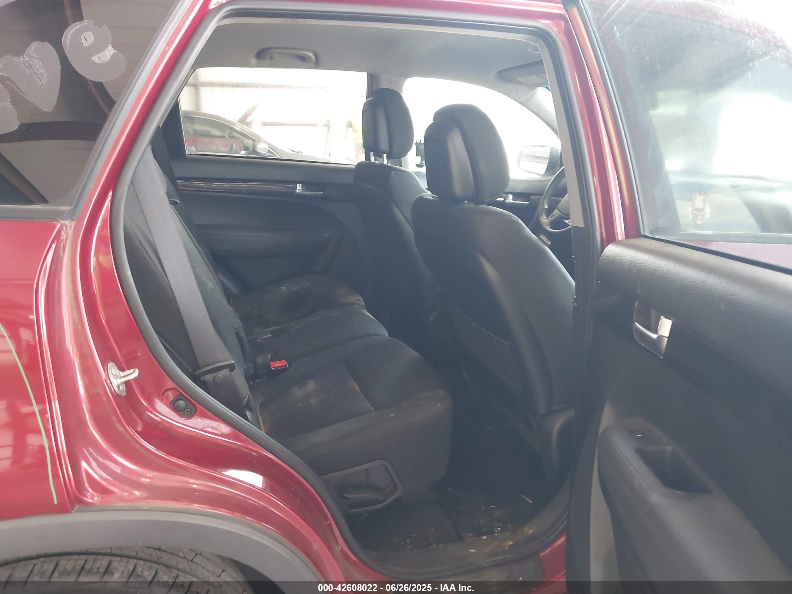 2014 Kia Sorento Lx Red vin: 5XYKT3A69EG426193
