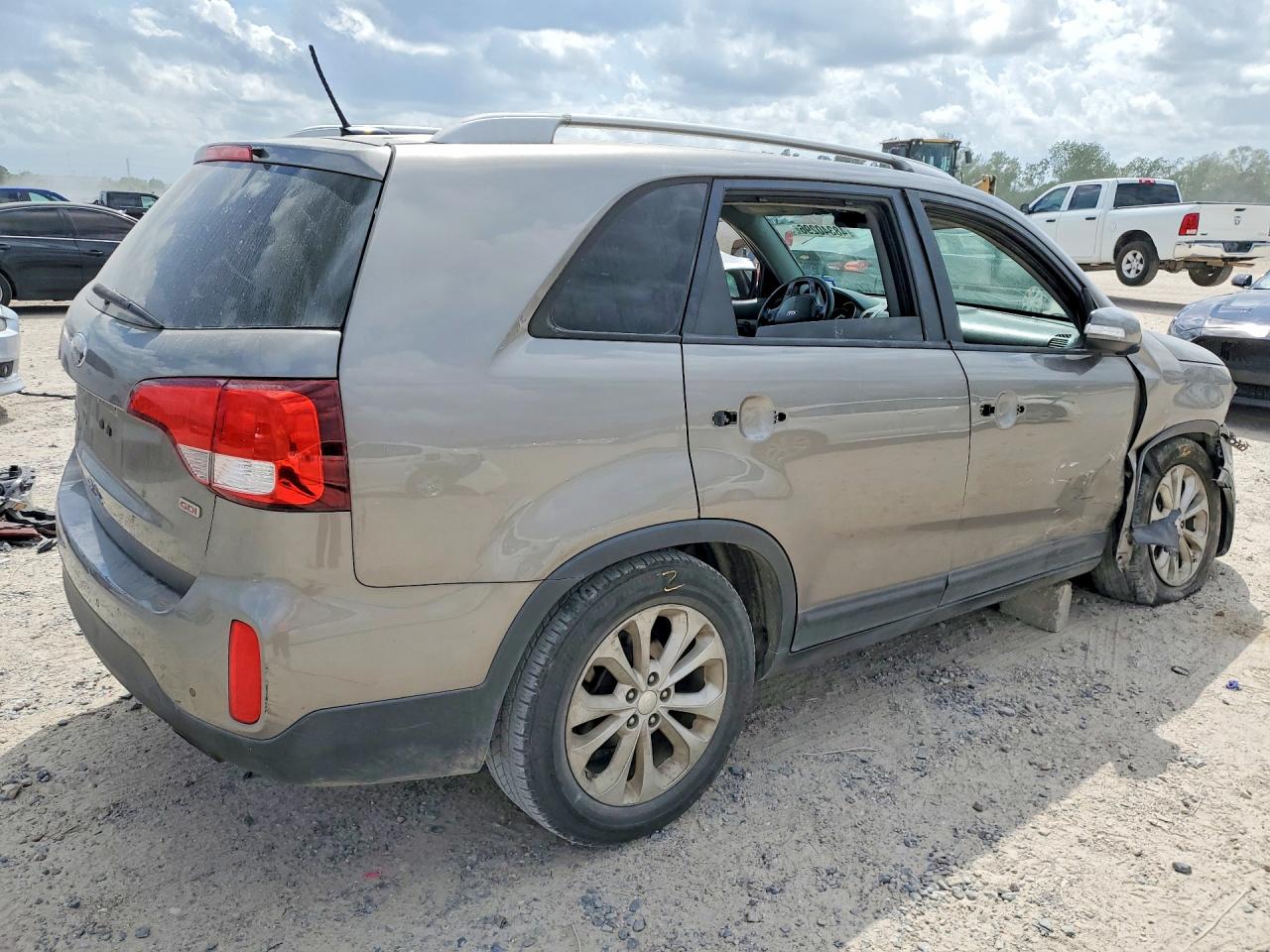 2014 Kia Sorento Lx Brown vin: 5XYKT3A69EG446847