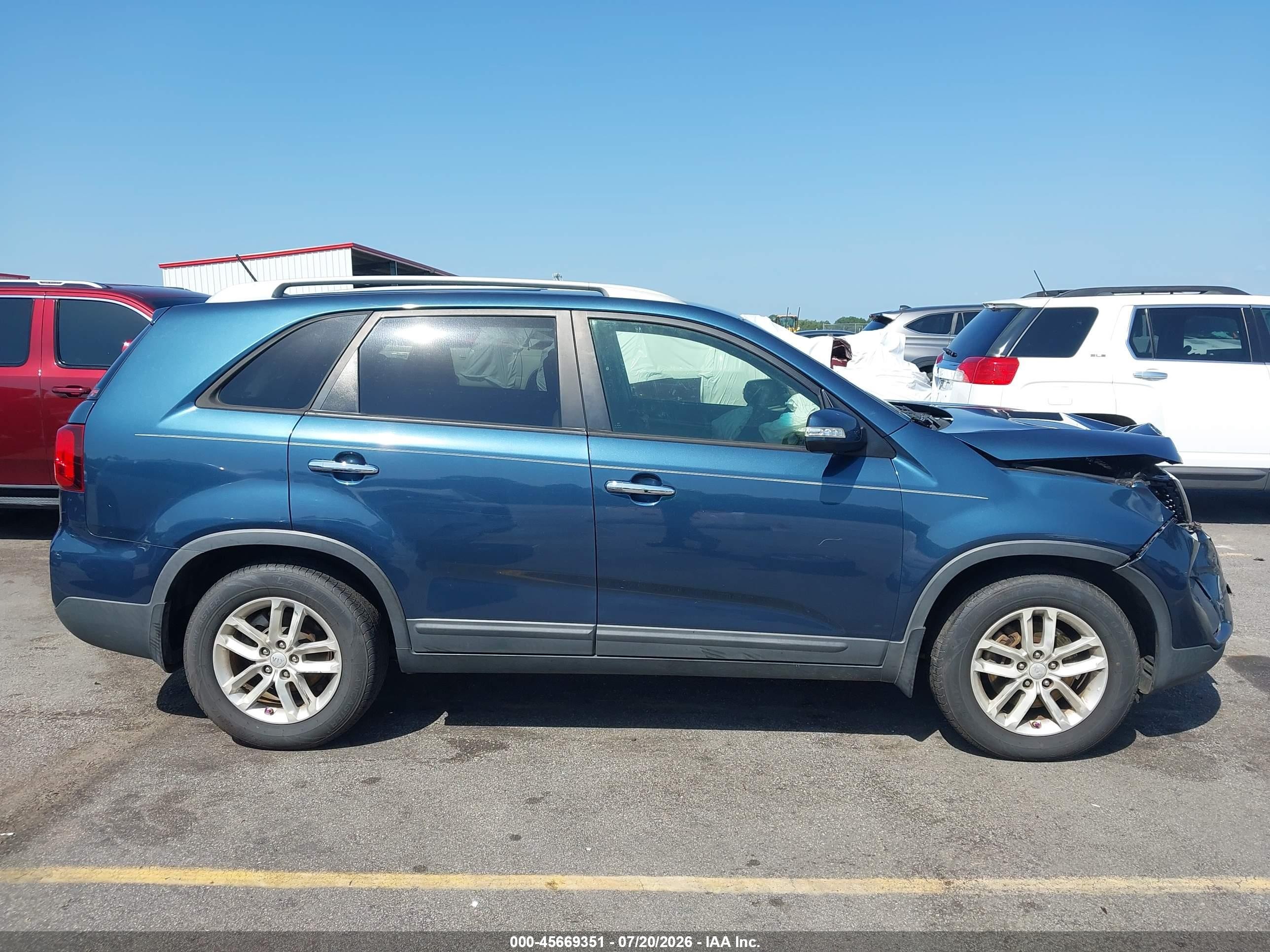 2015 Kia Sorento Lx Синий vin: 5XYKT3A69FG555732
