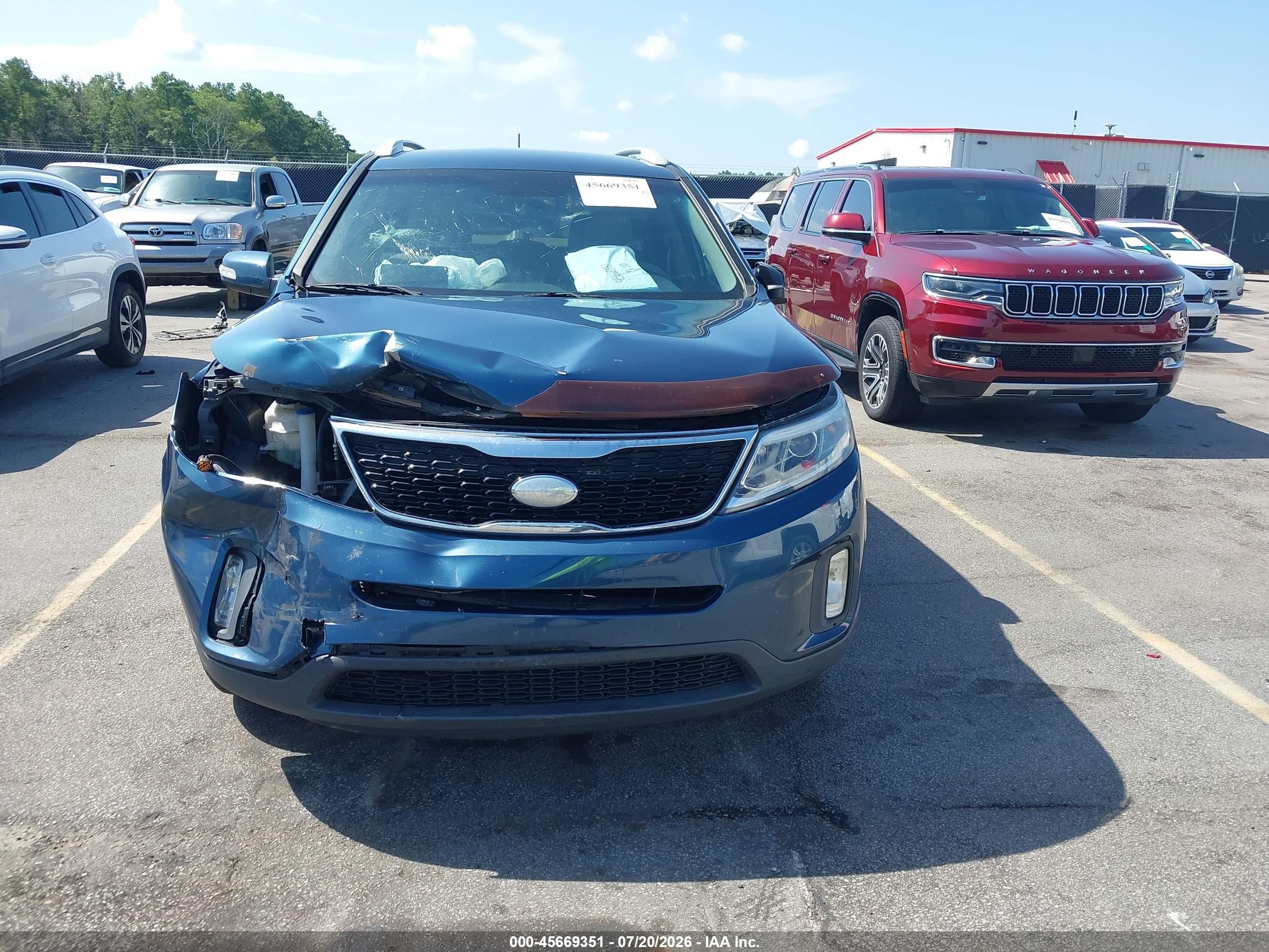 2015 Kia Sorento Lx Синий vin: 5XYKT3A69FG555732