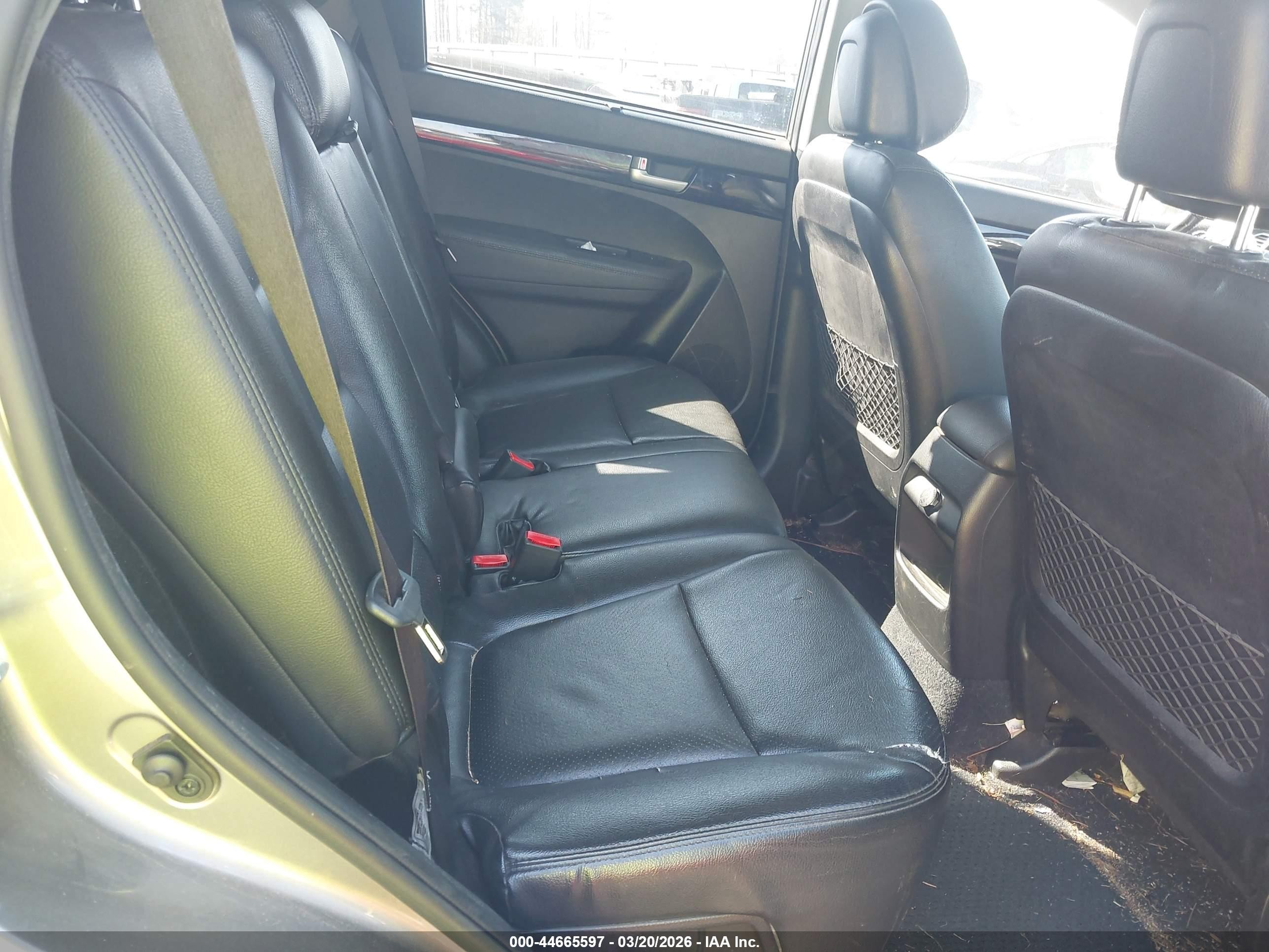 2015 Kia Sorento Lx Gray vin: 5XYKT3A69FG560767