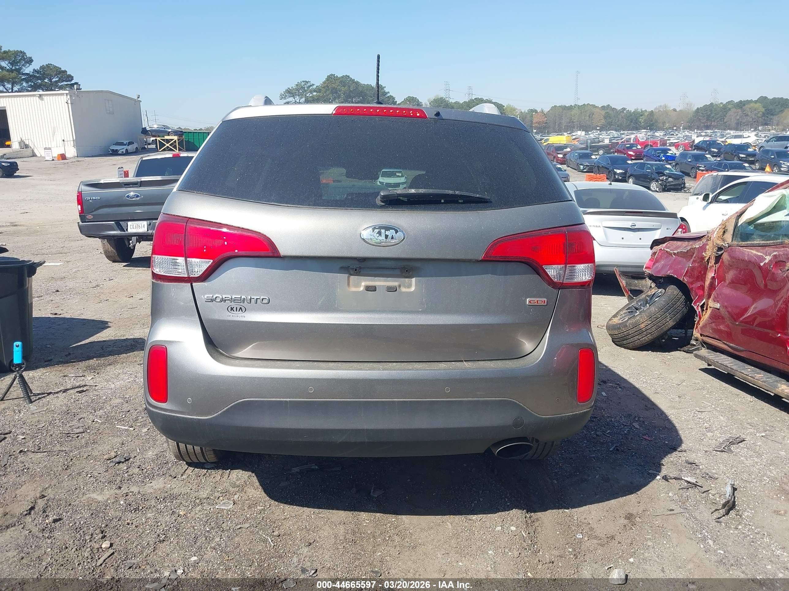 2015 Kia Sorento Lx Gray vin: 5XYKT3A69FG560767