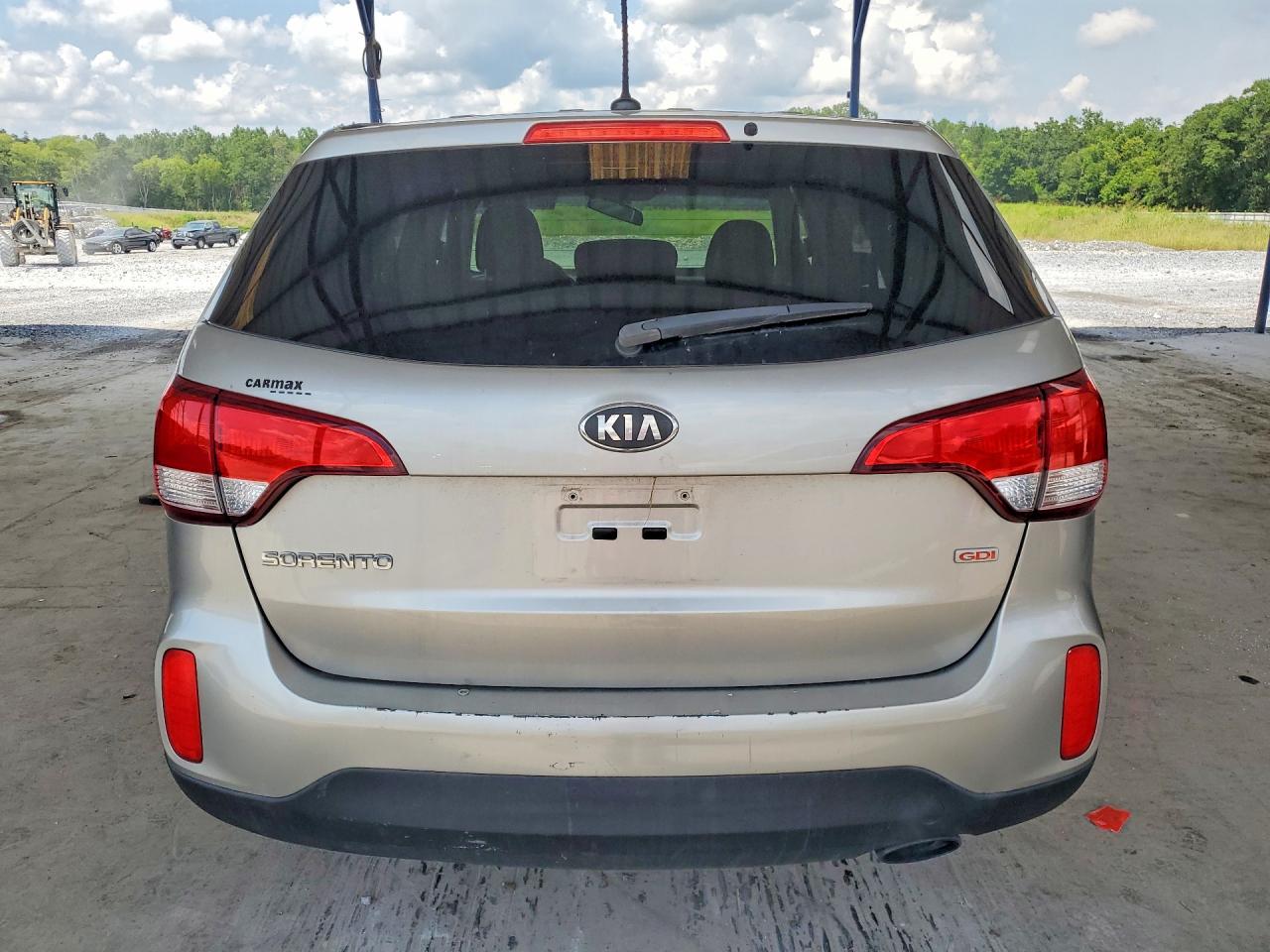 2015 Kia Sorento Lx Silver vin: 5XYKT3A69FG578038