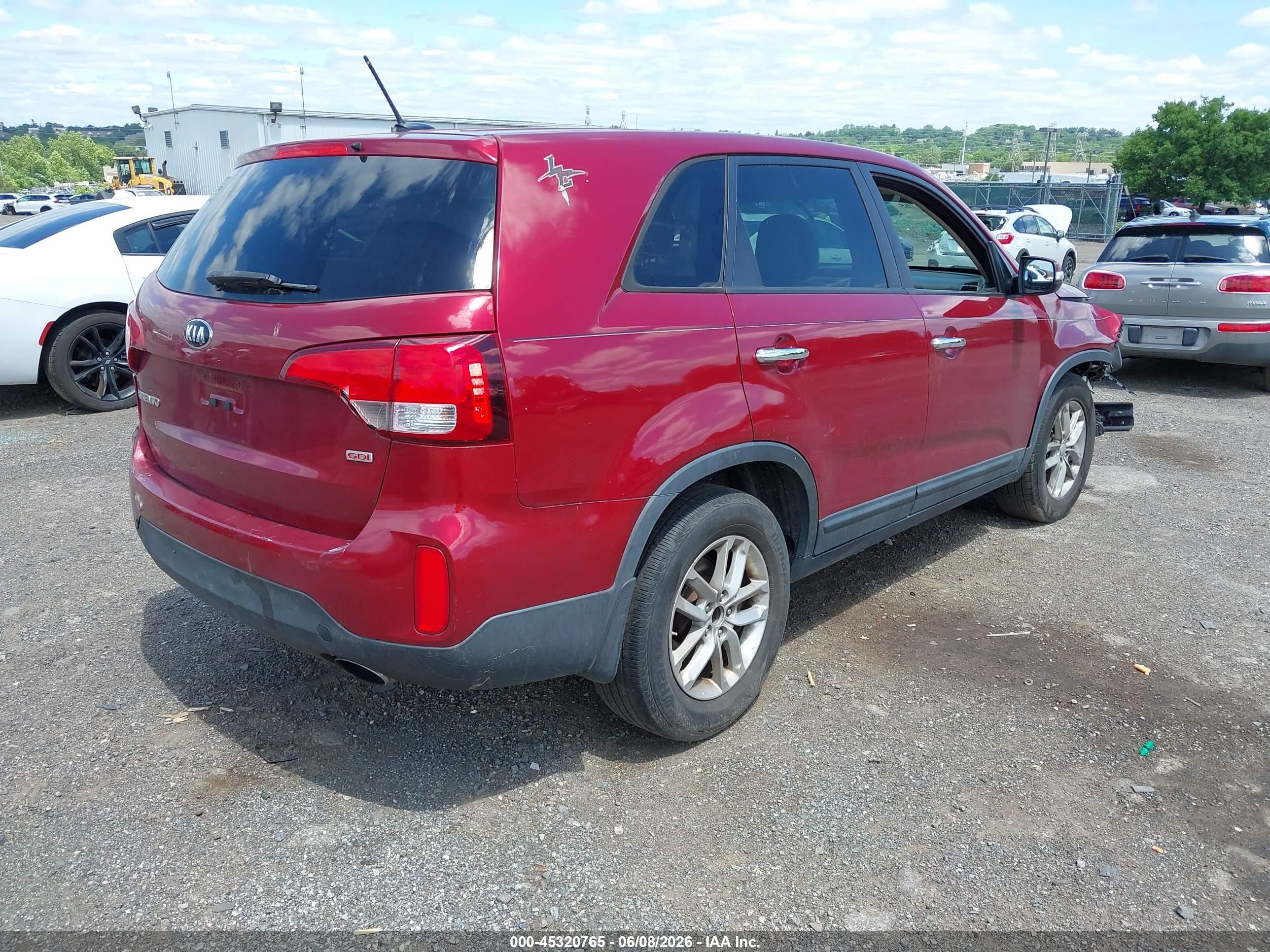 2015 Kia Sorento Lx Red vin: 5XYKT3A69FG589752