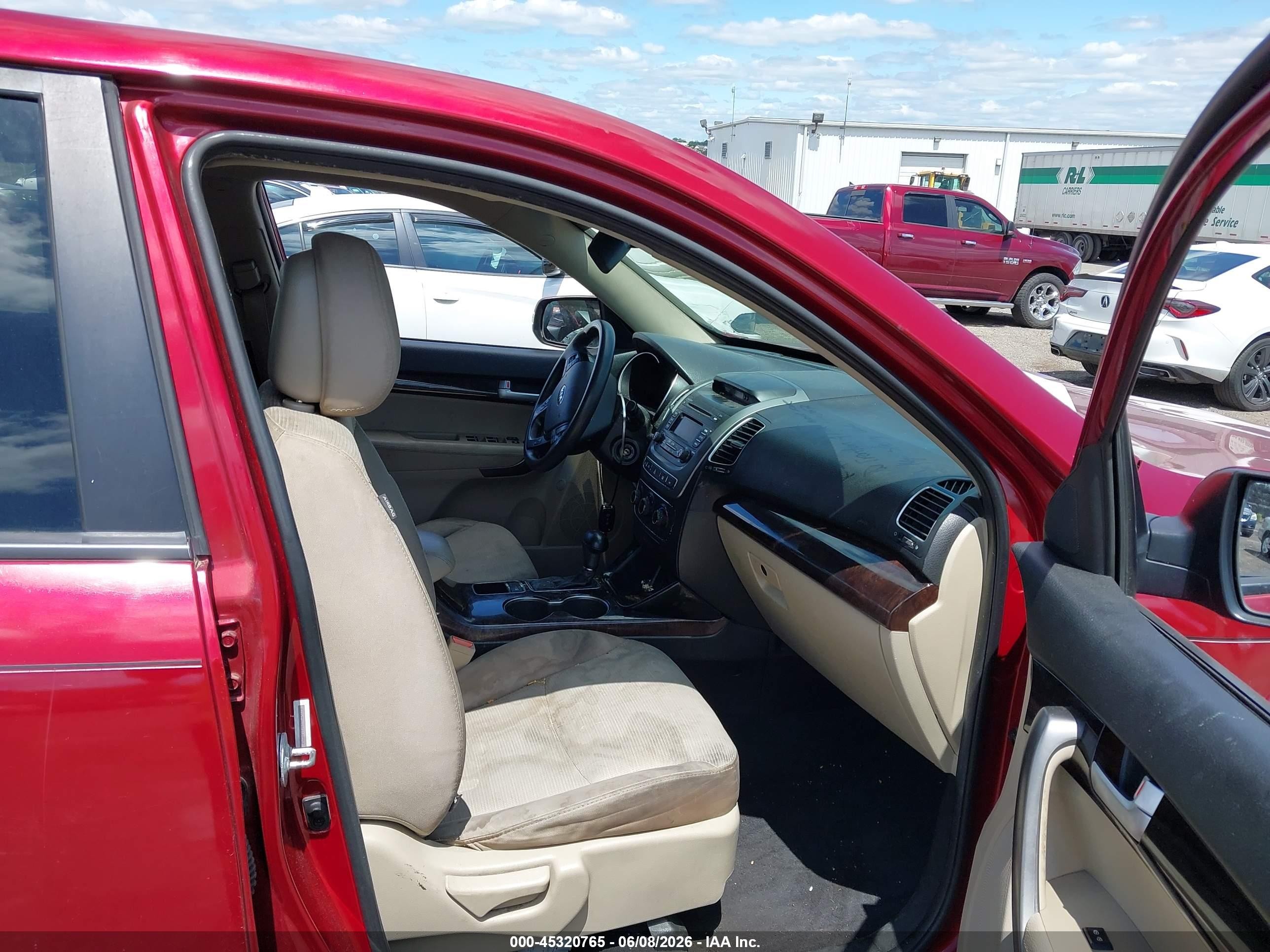 2015 Kia Sorento Lx Red vin: 5XYKT3A69FG589752