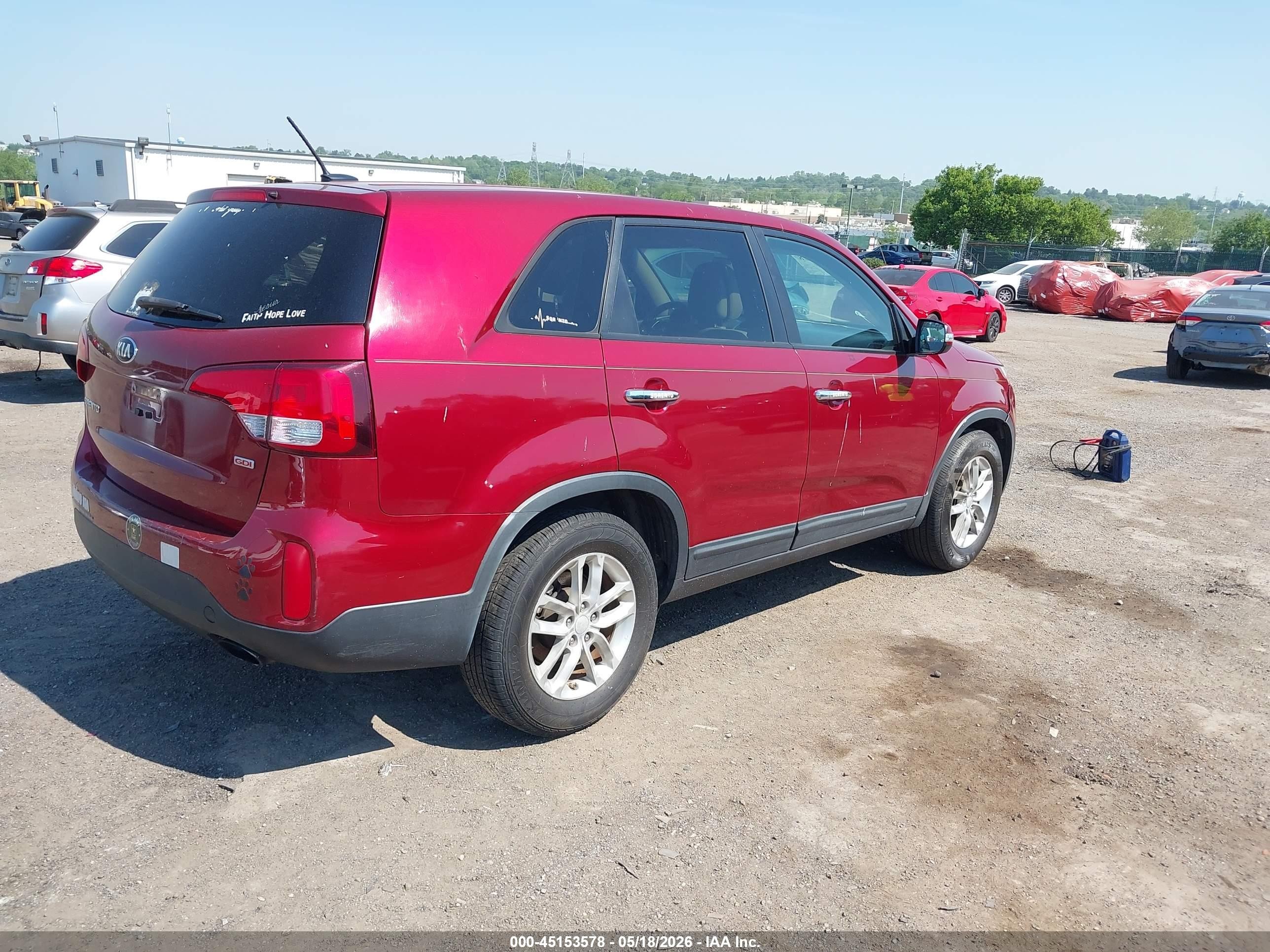 2015 Kia Sorento Lx Red vin: 5XYKT3A69FG609885