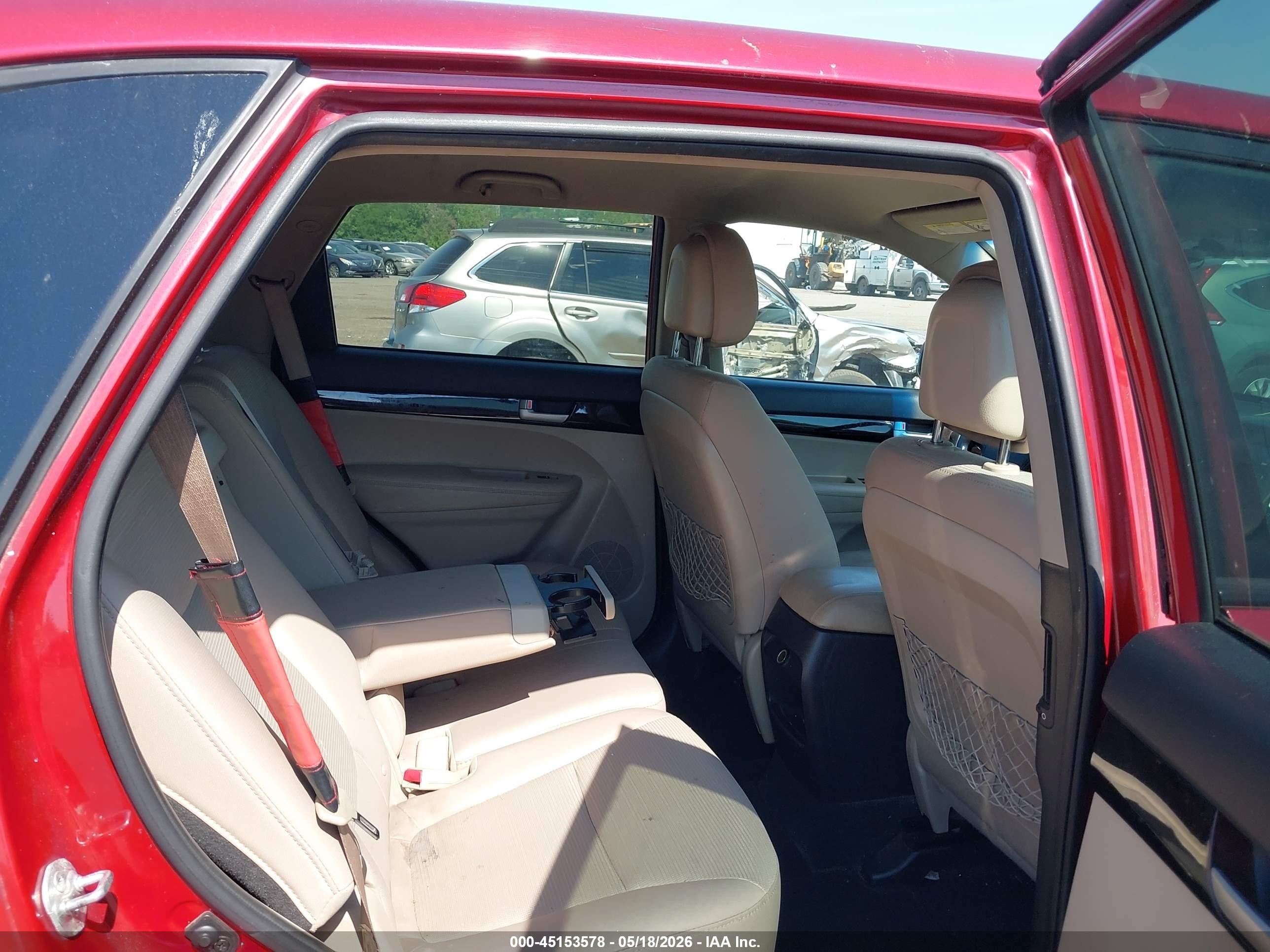 2015 Kia Sorento Lx Red vin: 5XYKT3A69FG609885