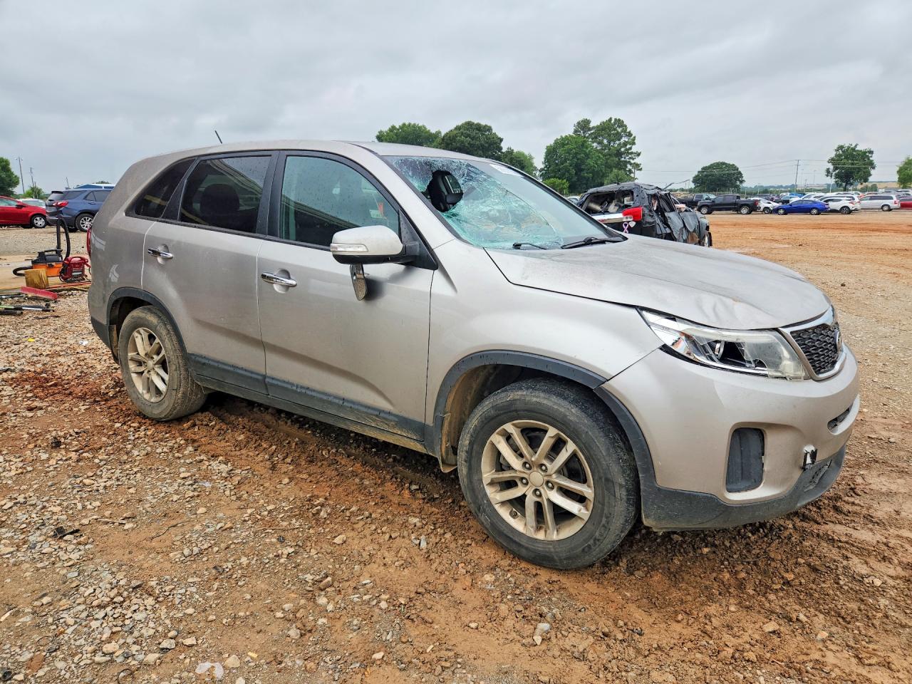 2015 Kia Sorento Lx Silver vin: 5XYKT3A69FG637556