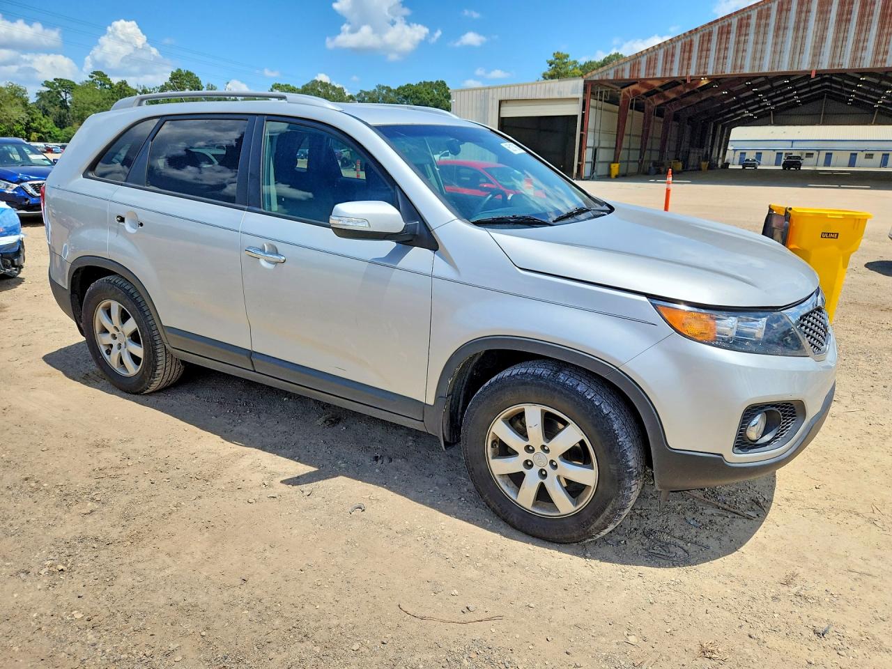 2013 Kia Sorento Lx Silver vin: 5XYKT3A6XDG381828