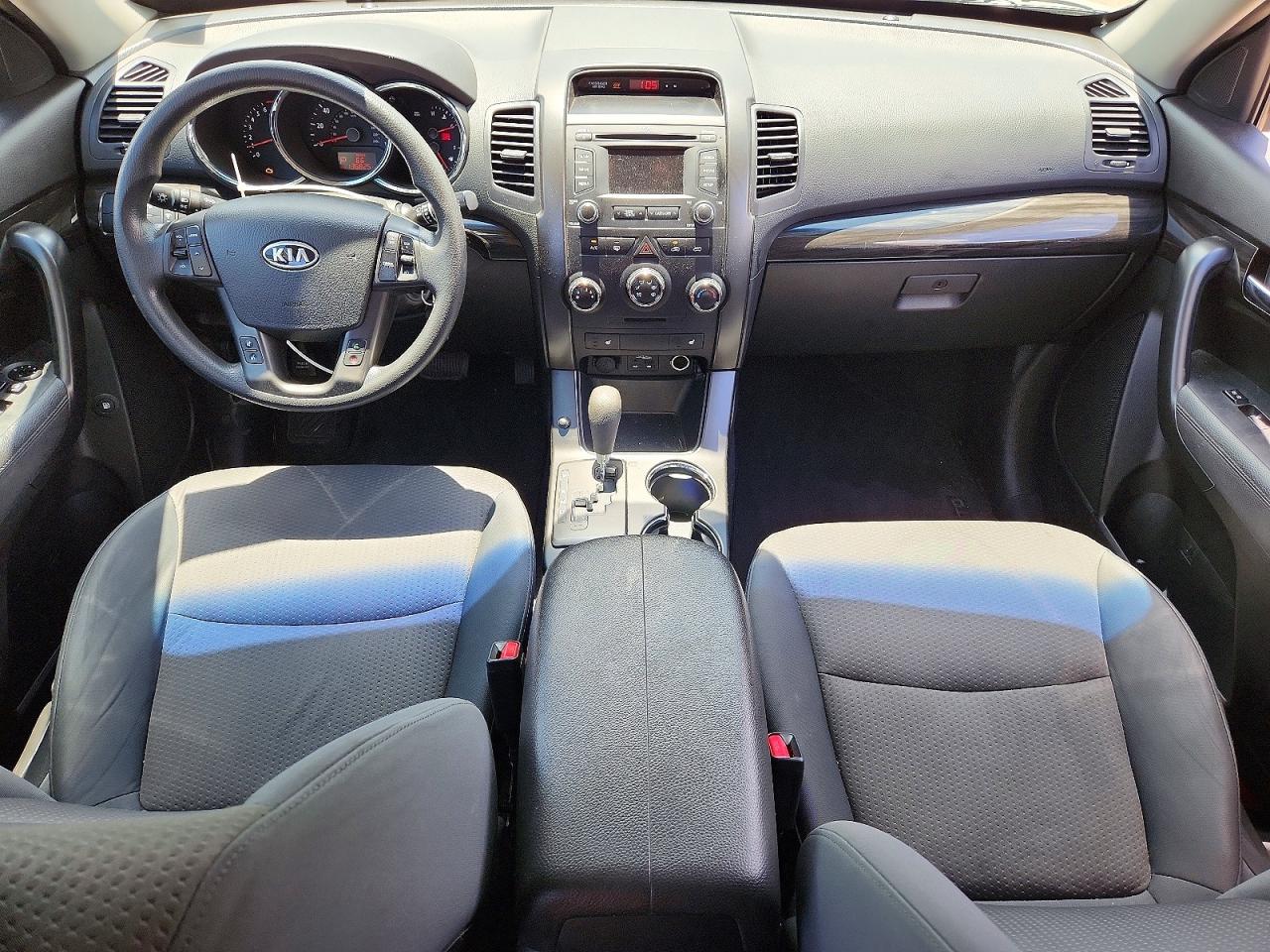 2013 Kia Sorento Lx Silver vin: 5XYKT3A6XDG381828