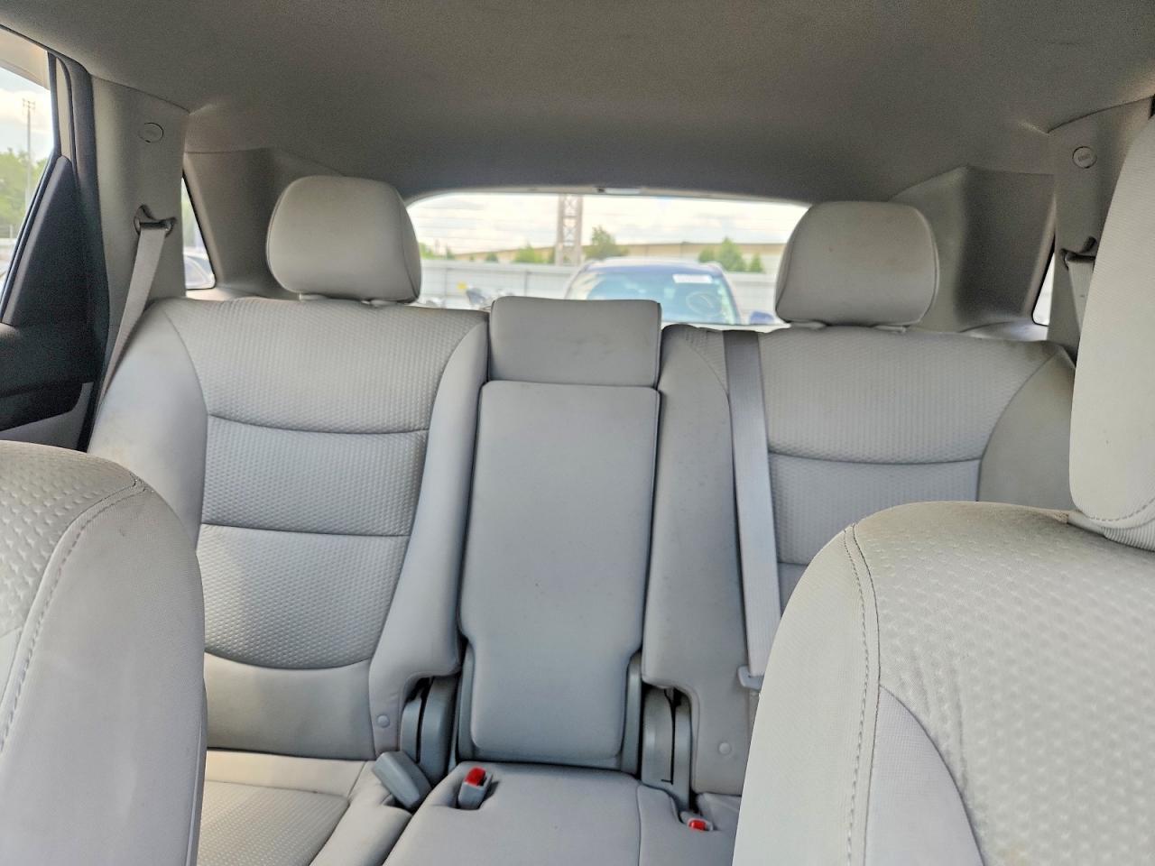 2013 Kia Sorento Lx Серый vin: 5XYKT3A6XDG396667