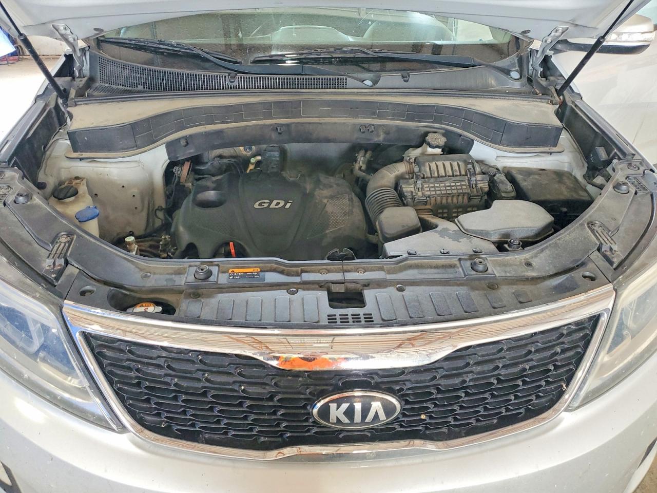 2014 Kia Sorento Lx Silver vin: 5XYKT3A6XEG428048