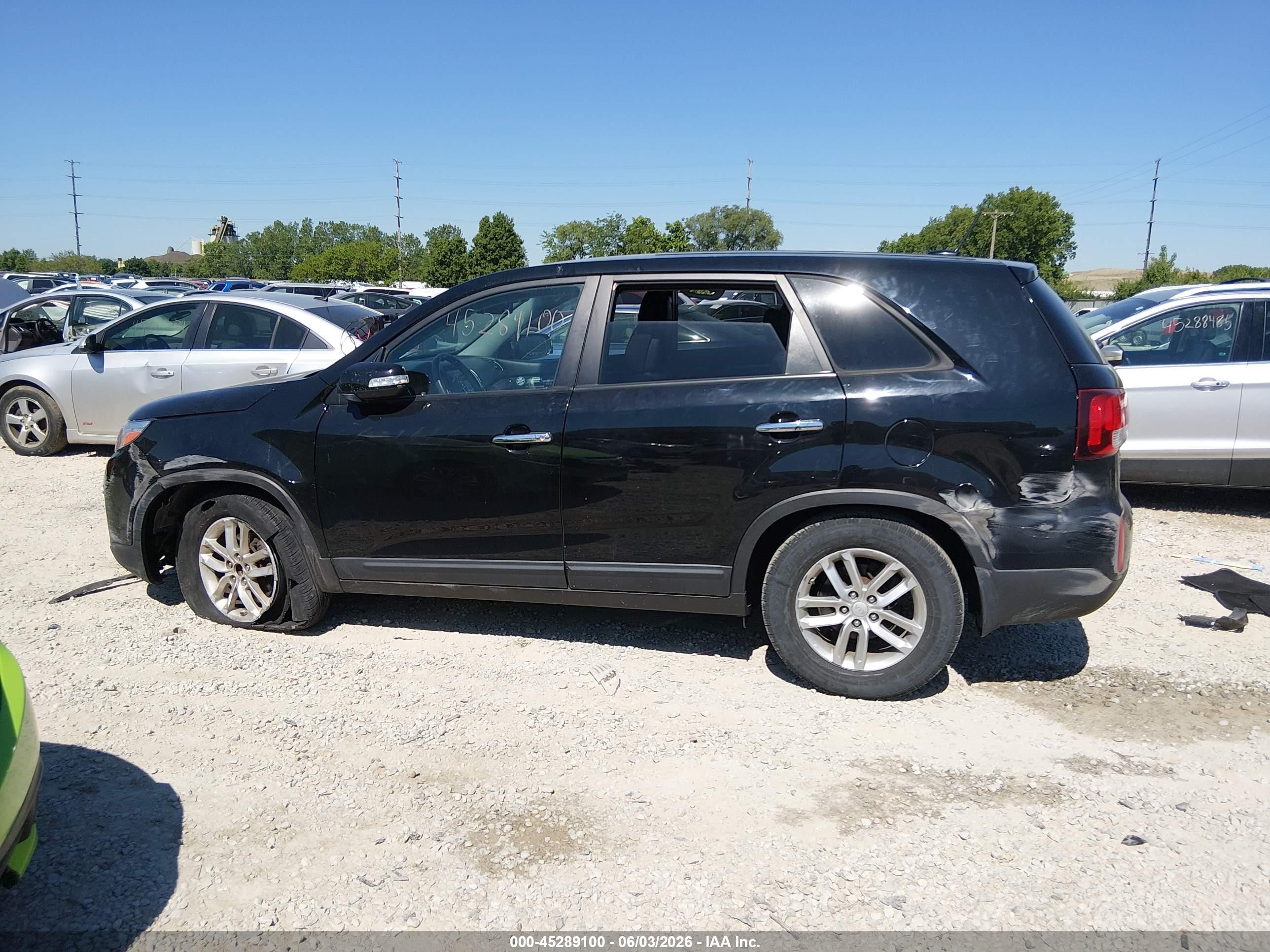 2014 Kia Sorento Lx Black vin: 5XYKT3A6XEG508367