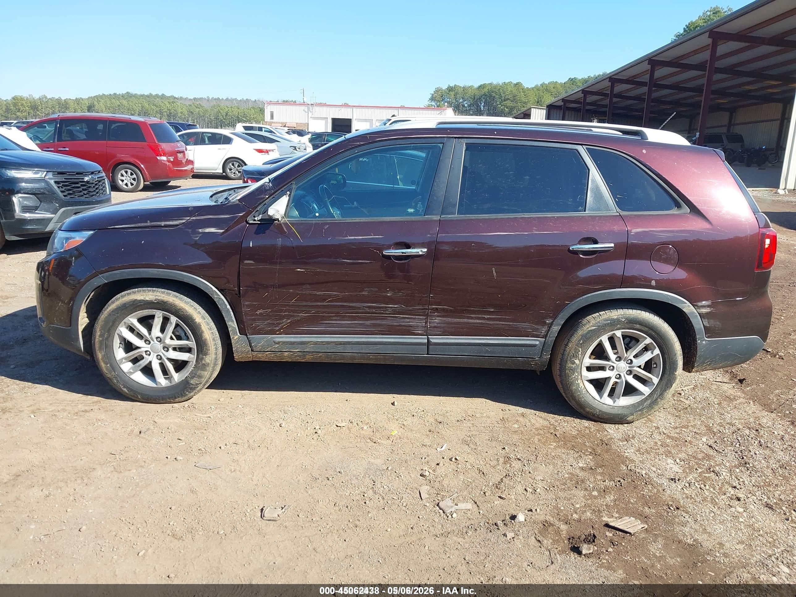 2014 Kia Sorento Lx Коричневый vin: 5XYKT3A6XEG546228