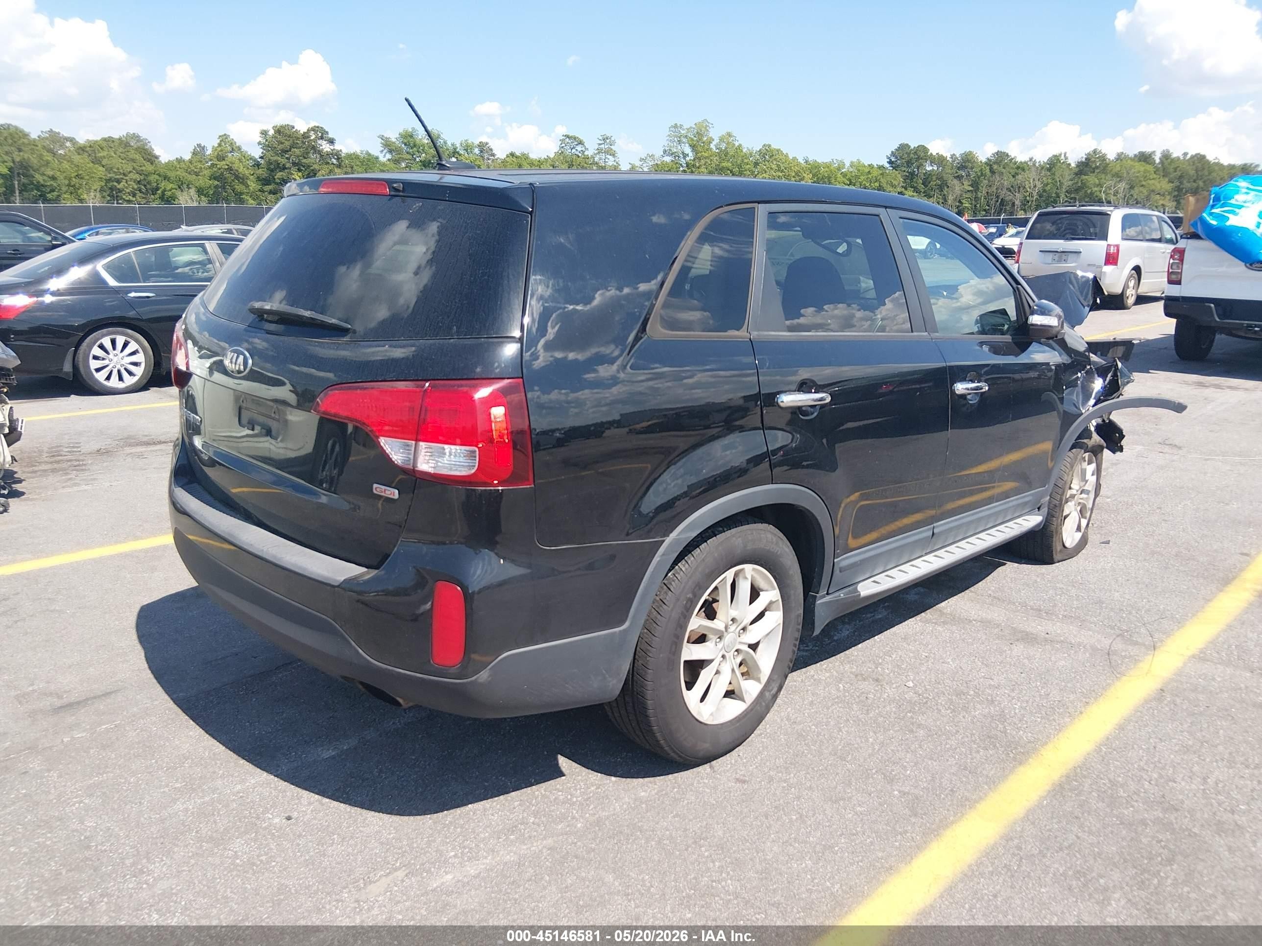 2015 Kia Sorento Lx Черный vin: 5XYKT3A6XFG591297
