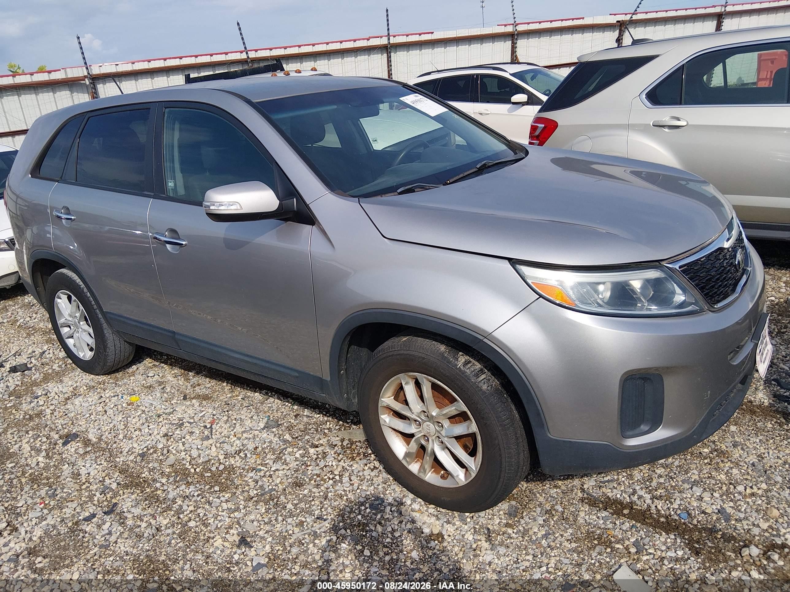 2015 Kia Sorento Lx Серебряный vin: 5XYKT3A6XFG631720