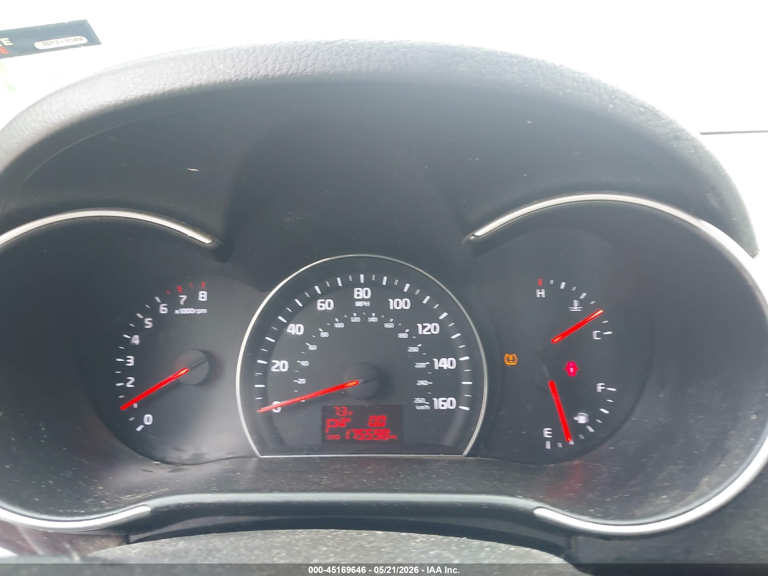 2015 Kia Sorento Lx Burgundy vin: 5XYKT3A6XFG653779