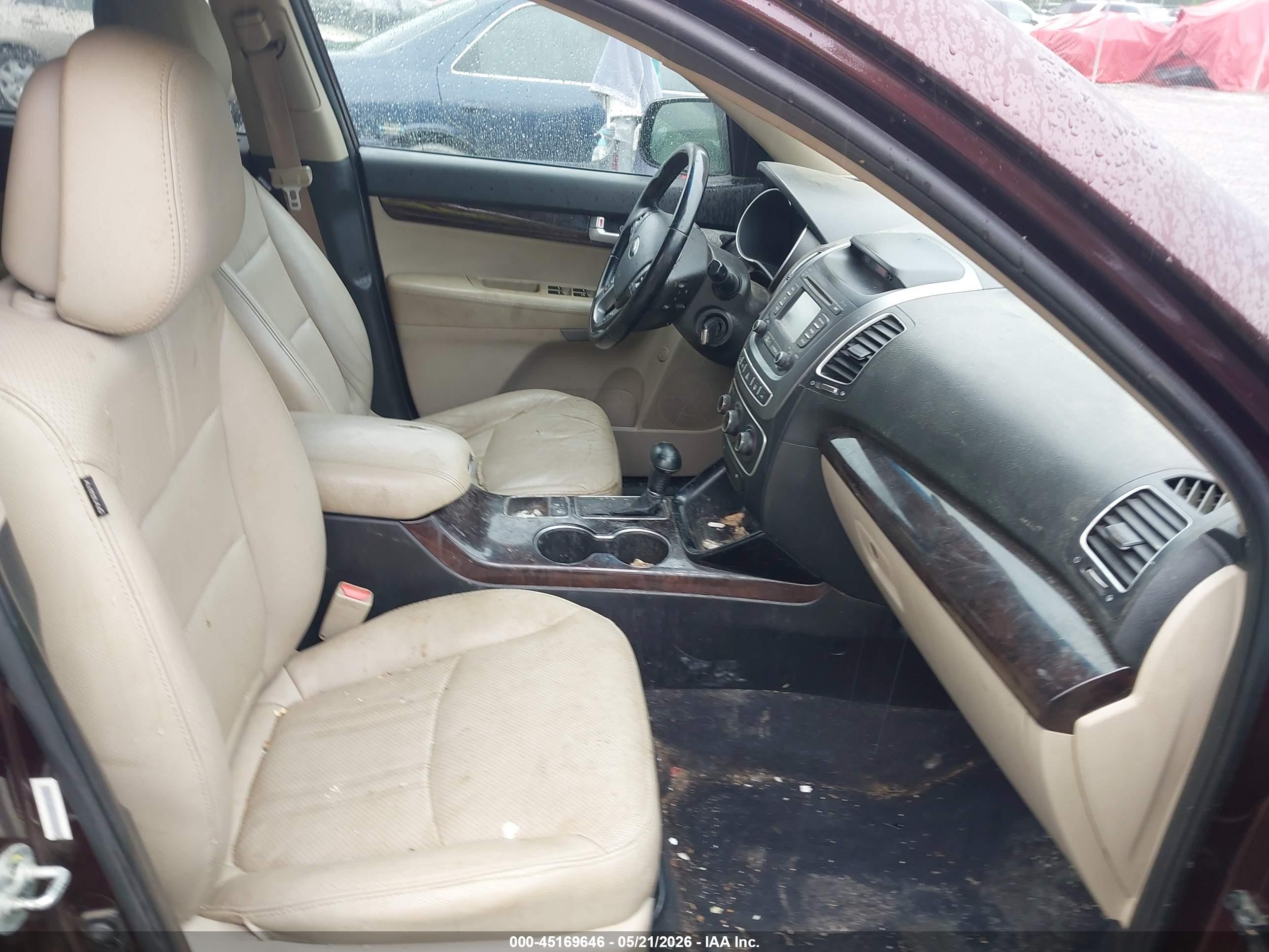 2015 Kia Sorento Lx Burgundy vin: 5XYKT3A6XFG653779