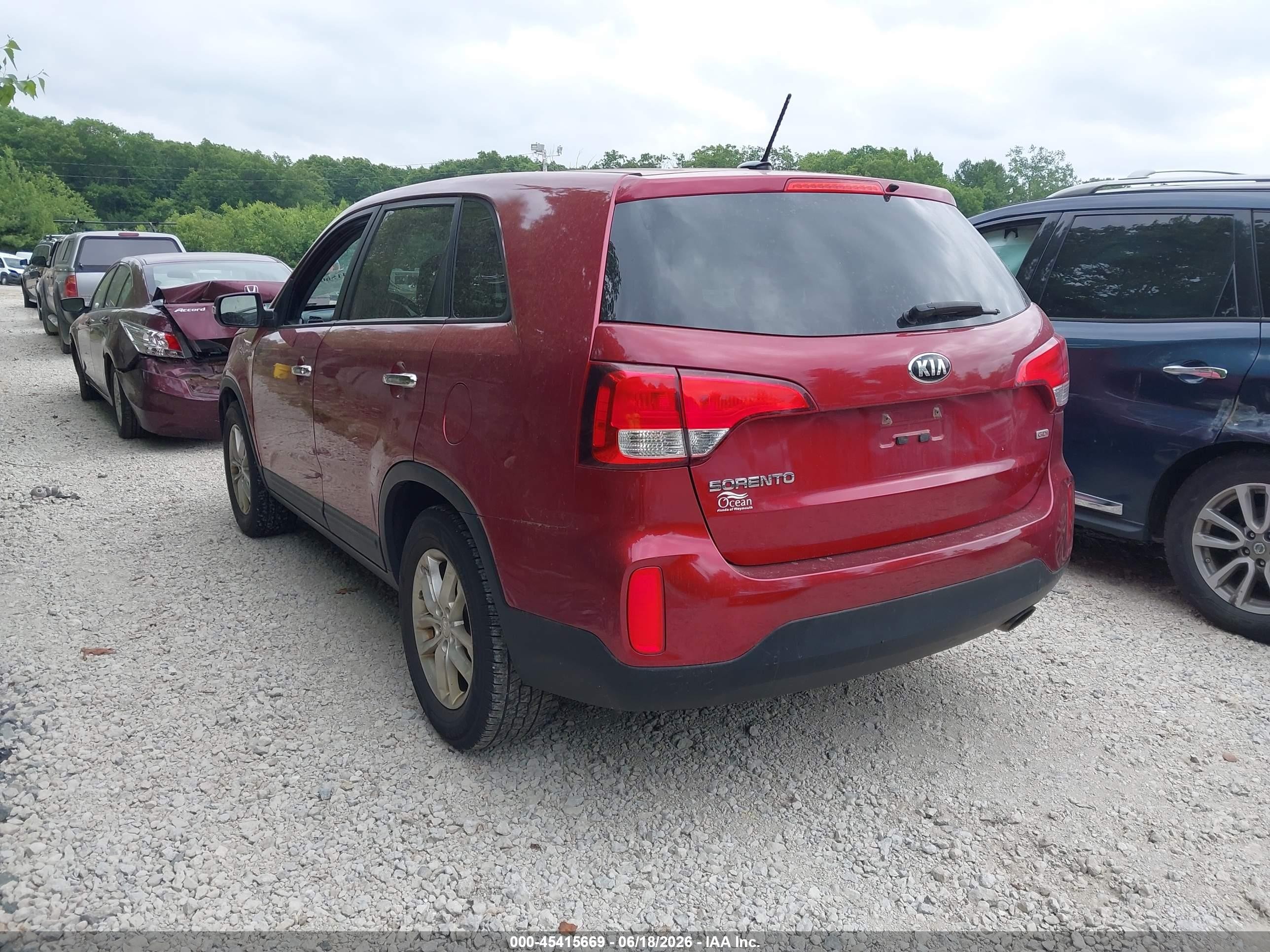 2015 Kia Sorento Lx Red vin: 5XYKT3A6XFG661414