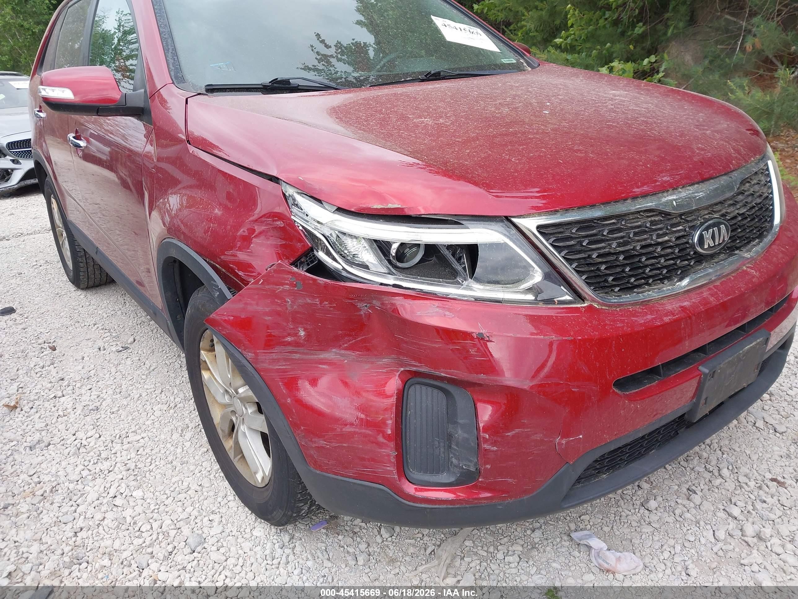 2015 Kia Sorento Lx Red vin: 5XYKT3A6XFG661414