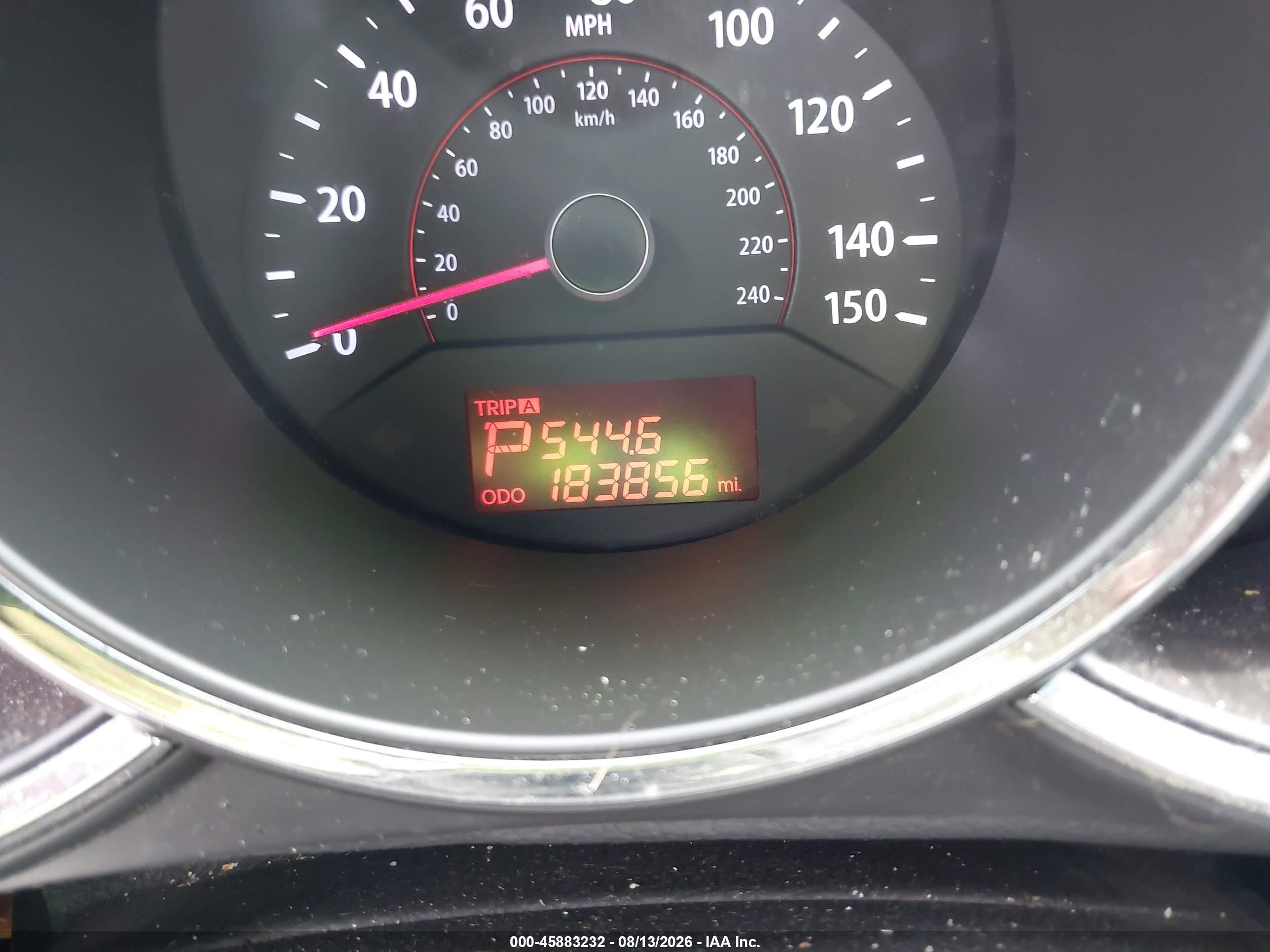 2012 Kia Sorento Lx White vin: 5XYKT4A10CG234071