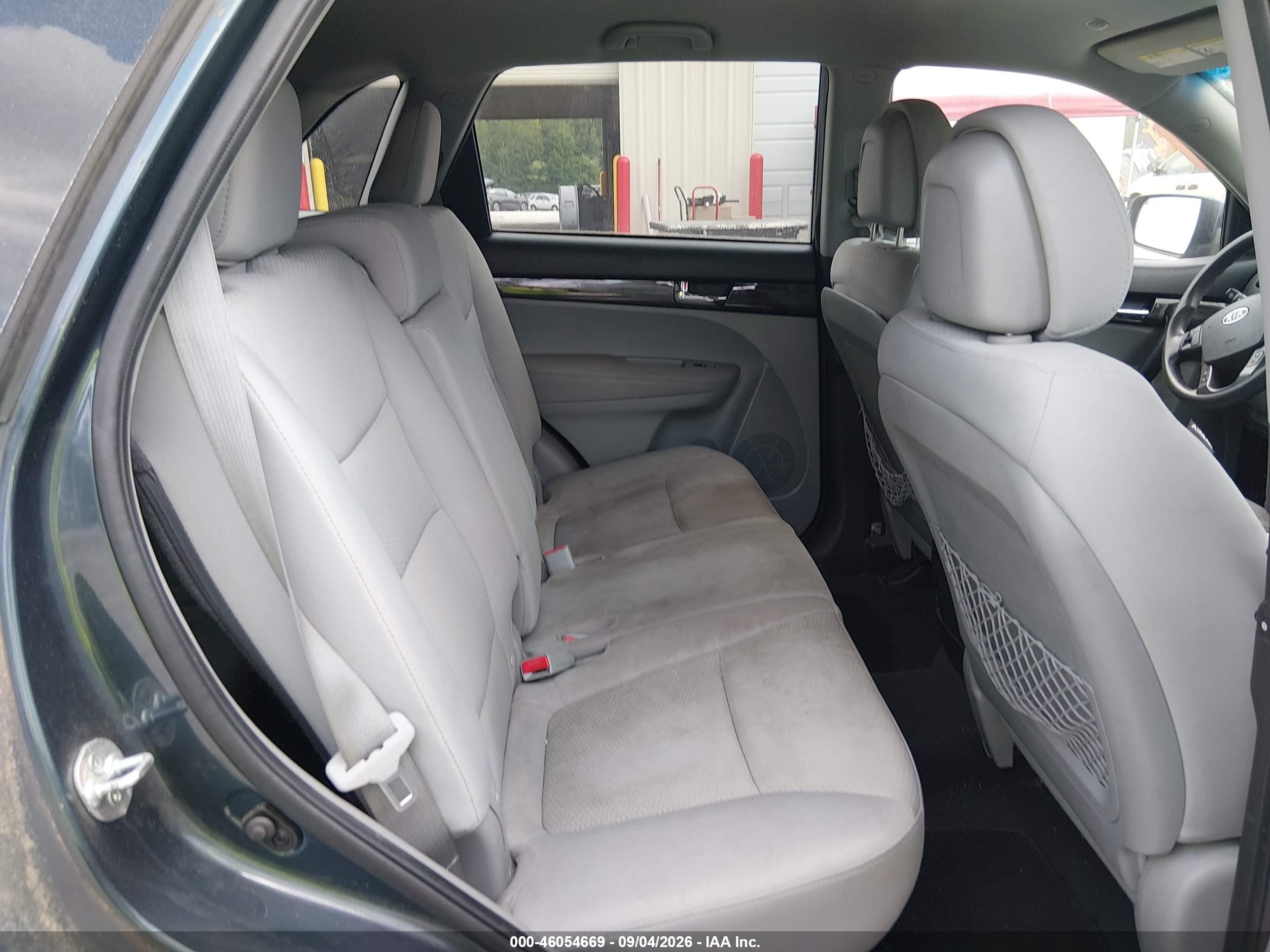 2012 Kia Sorento Lx Blue vin: 5XYKT4A12CG193314