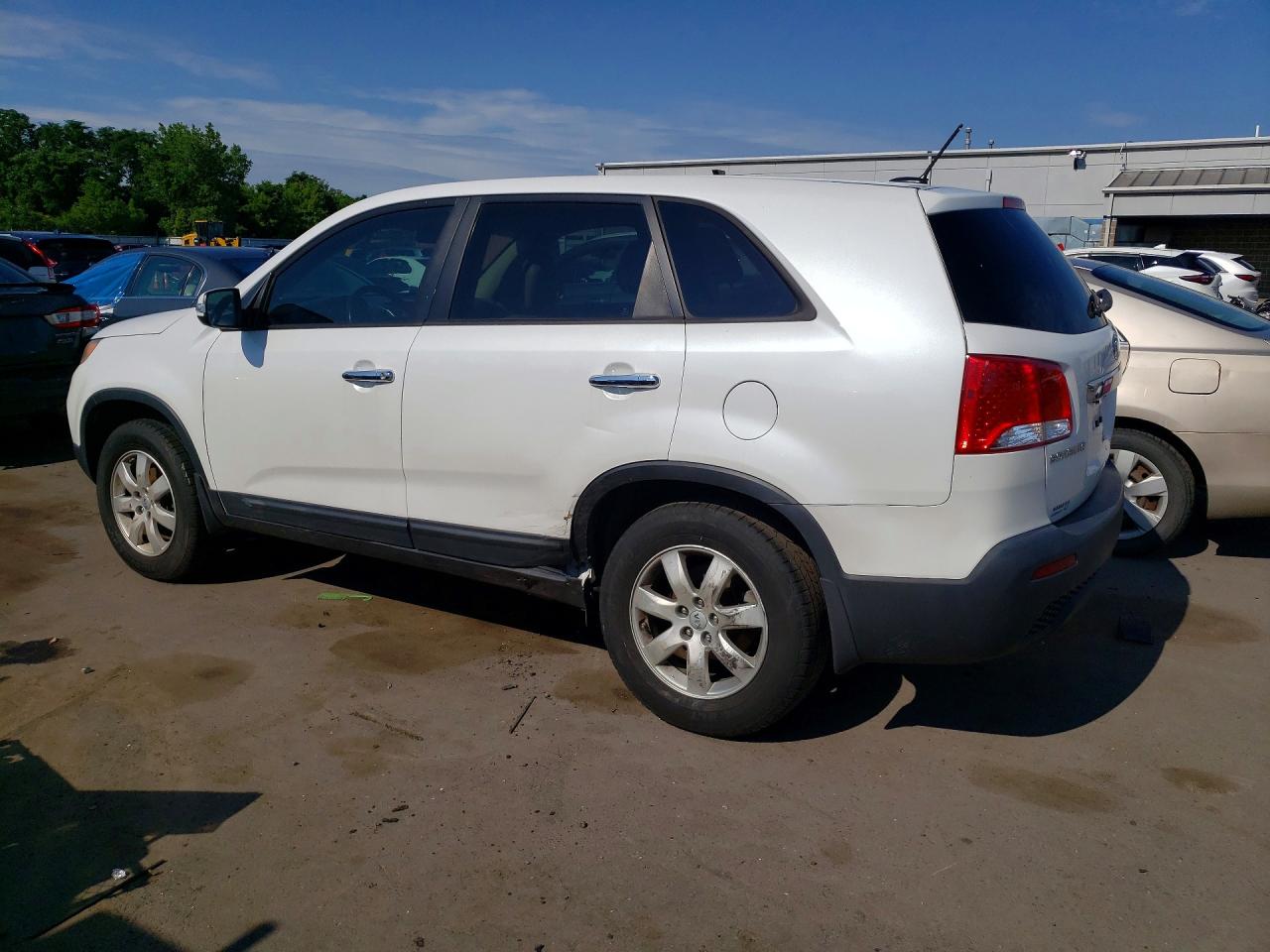 2012 Kia Sorento Lx White vin: 5XYKT4A13CG221234