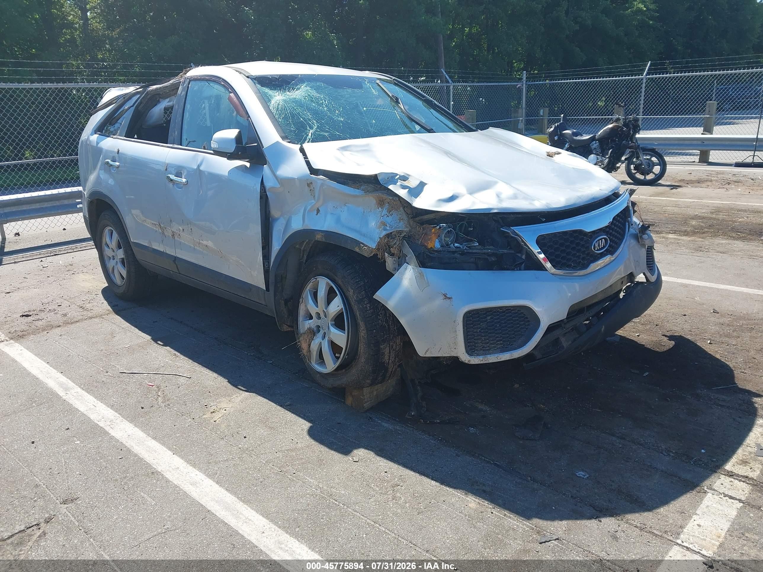 2012 Kia Sorento Lx Silver vin: 5XYKT4A14CG233151