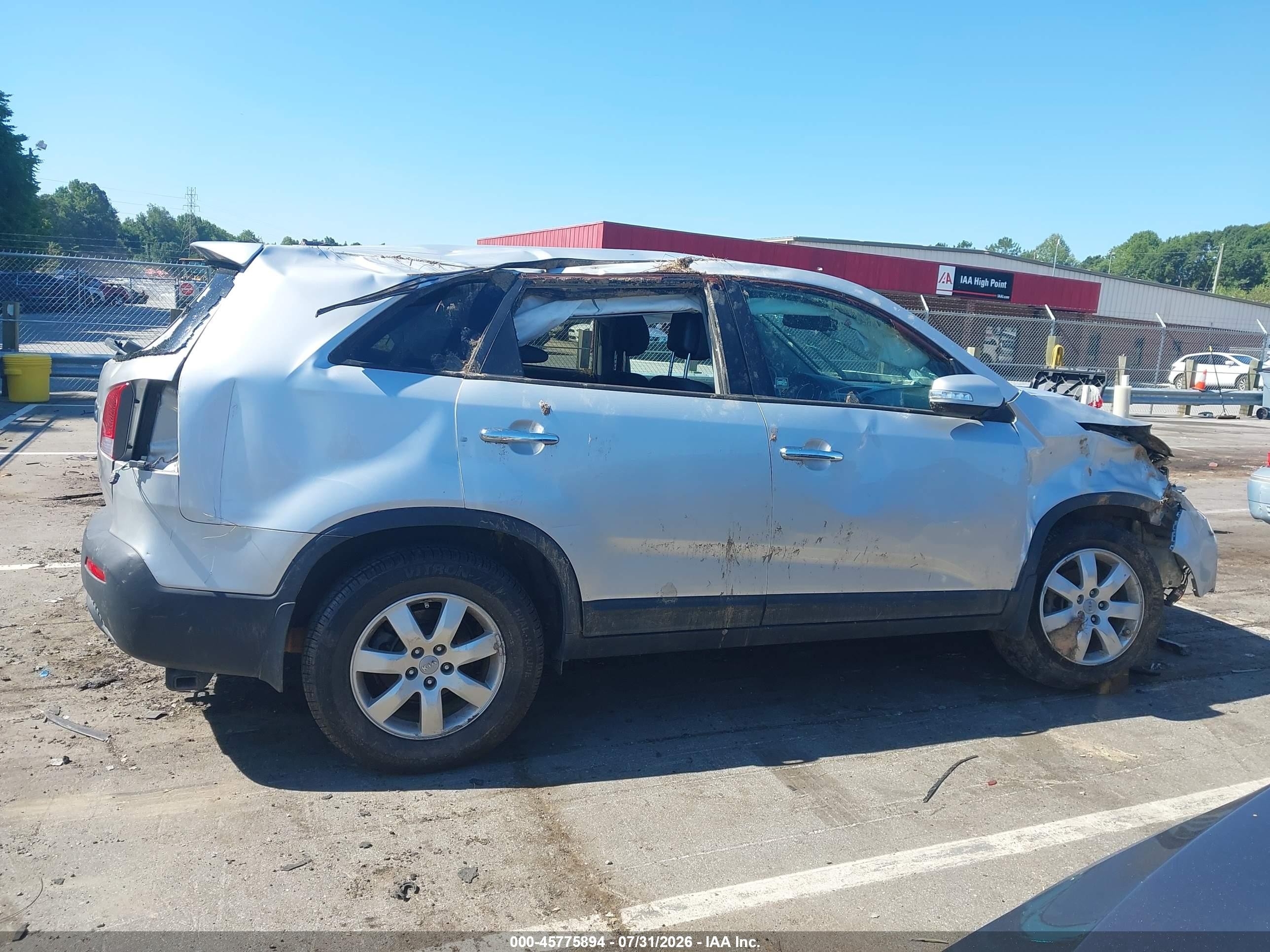 2012 Kia Sorento Lx Серебряный vin: 5XYKT4A14CG233151