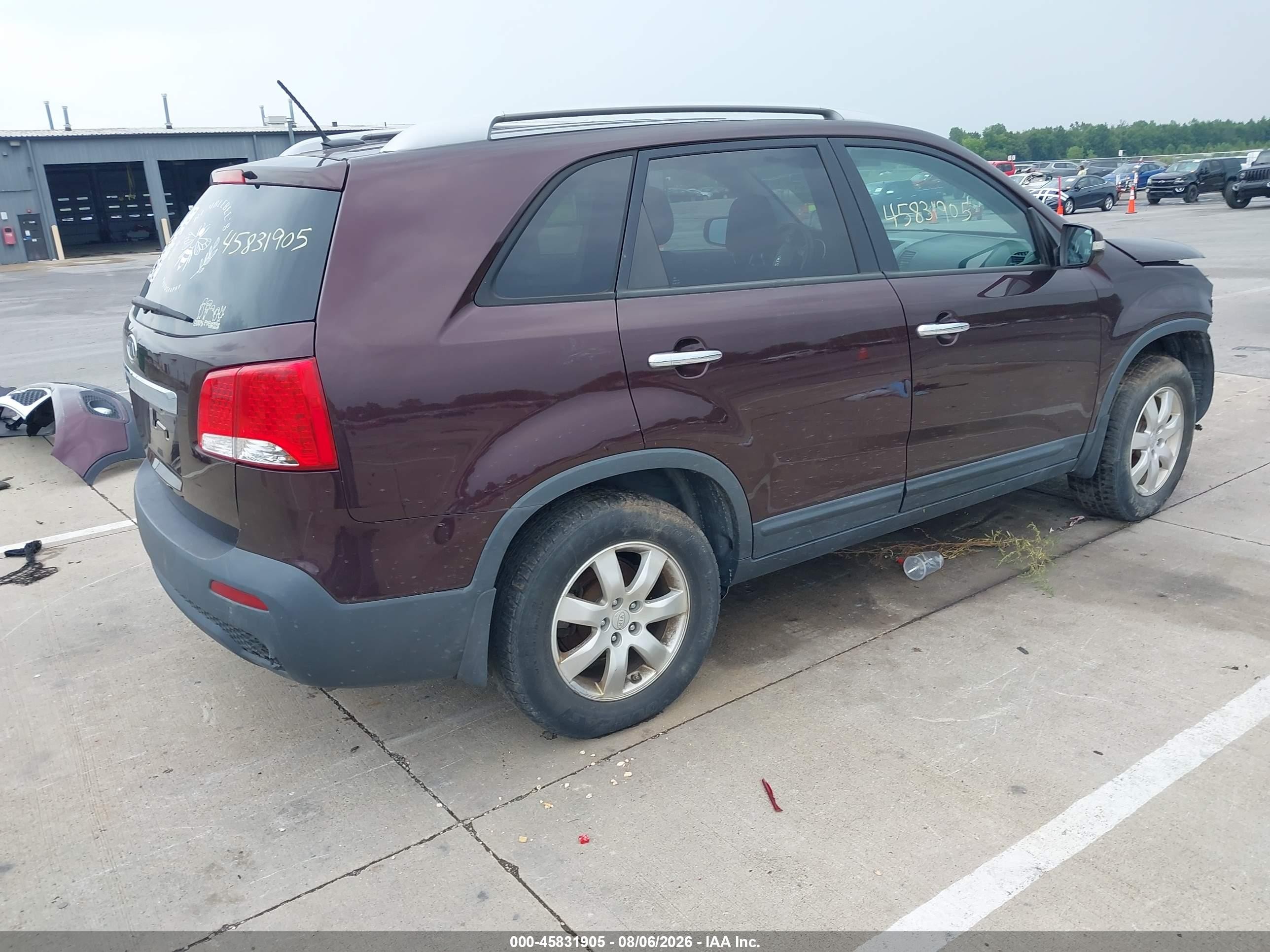 2011 Kia Sorento Lx Burgundy vin: 5XYKT4A16BG052891