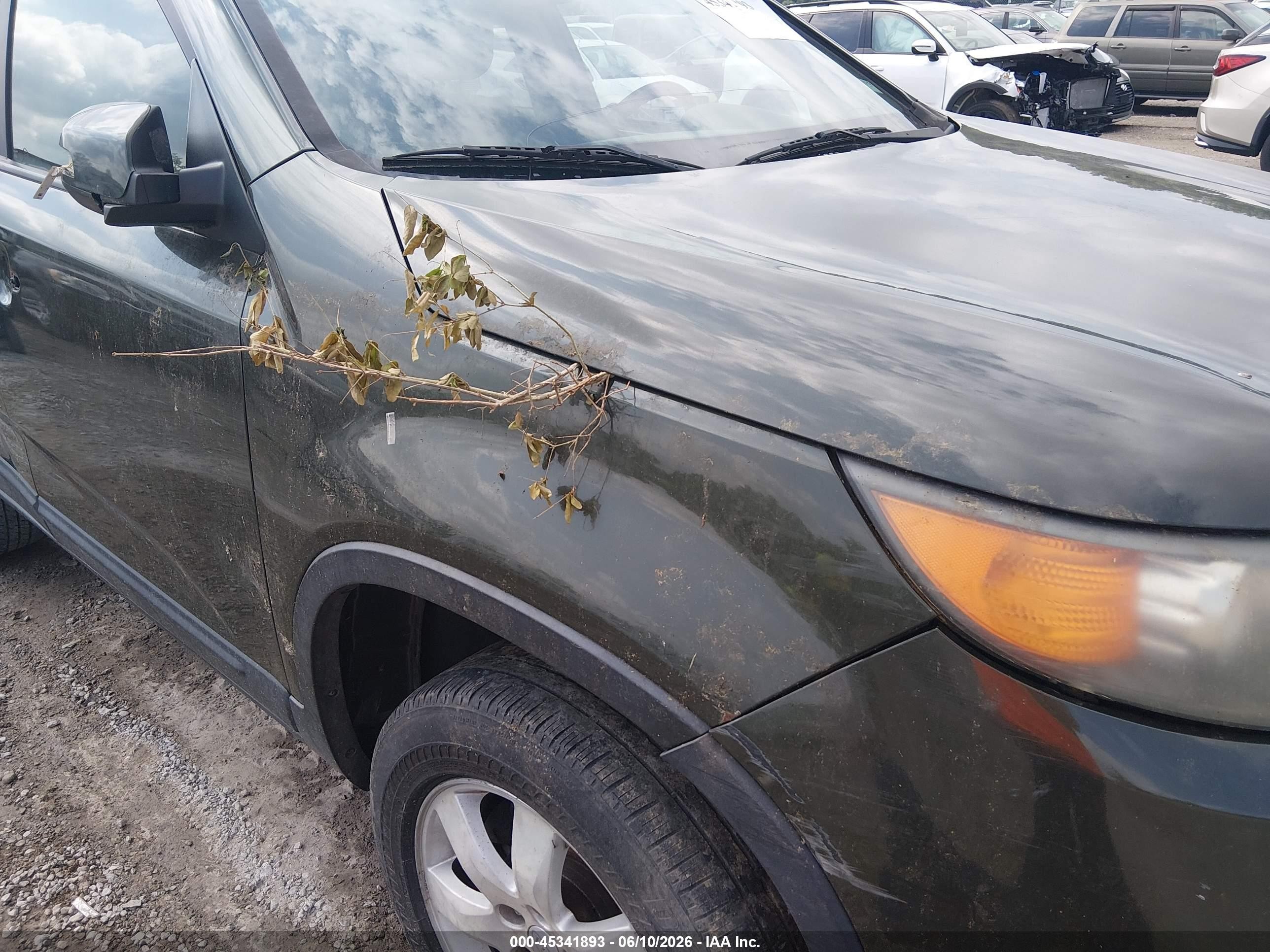 2011 Kia Sorento Lx Зеленый vin: 5XYKT4A16BG111227