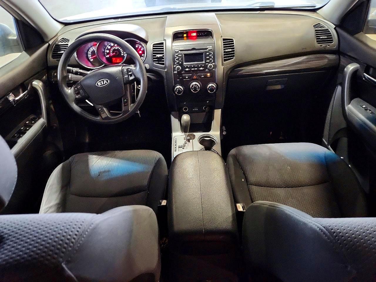 2011 Kia Sorento Lx Silver vin: 5XYKT4A16BG111695