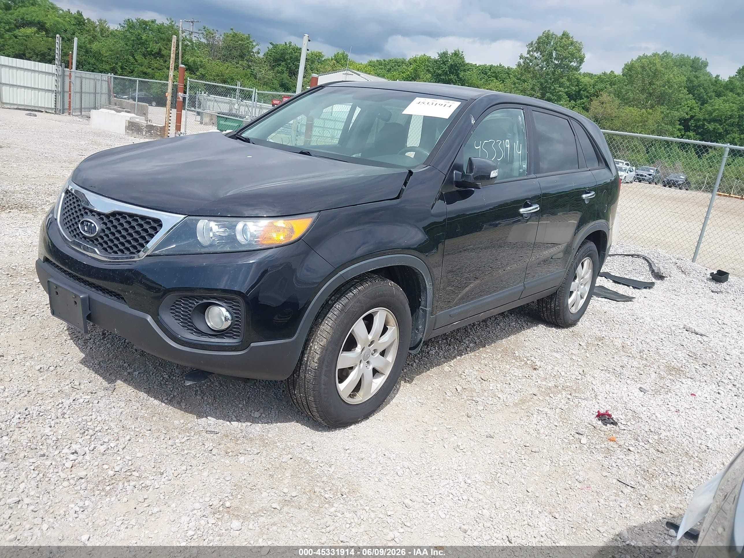 2013 Kia Sorento Lx Black vin: 5XYKT4A16DG418707