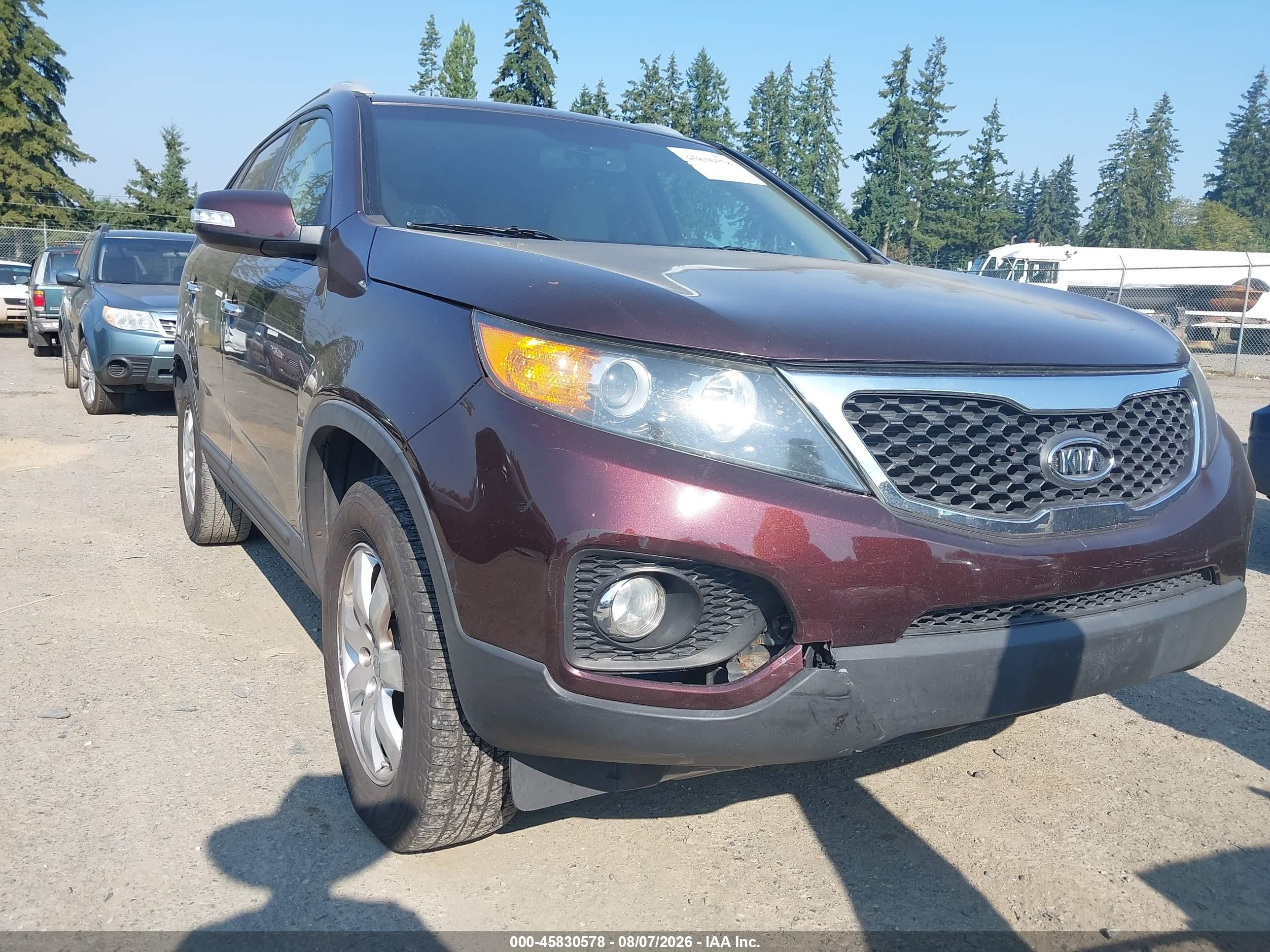 2011 Kia Sorento Lx Maroon vin: 5XYKT4A17BG075144