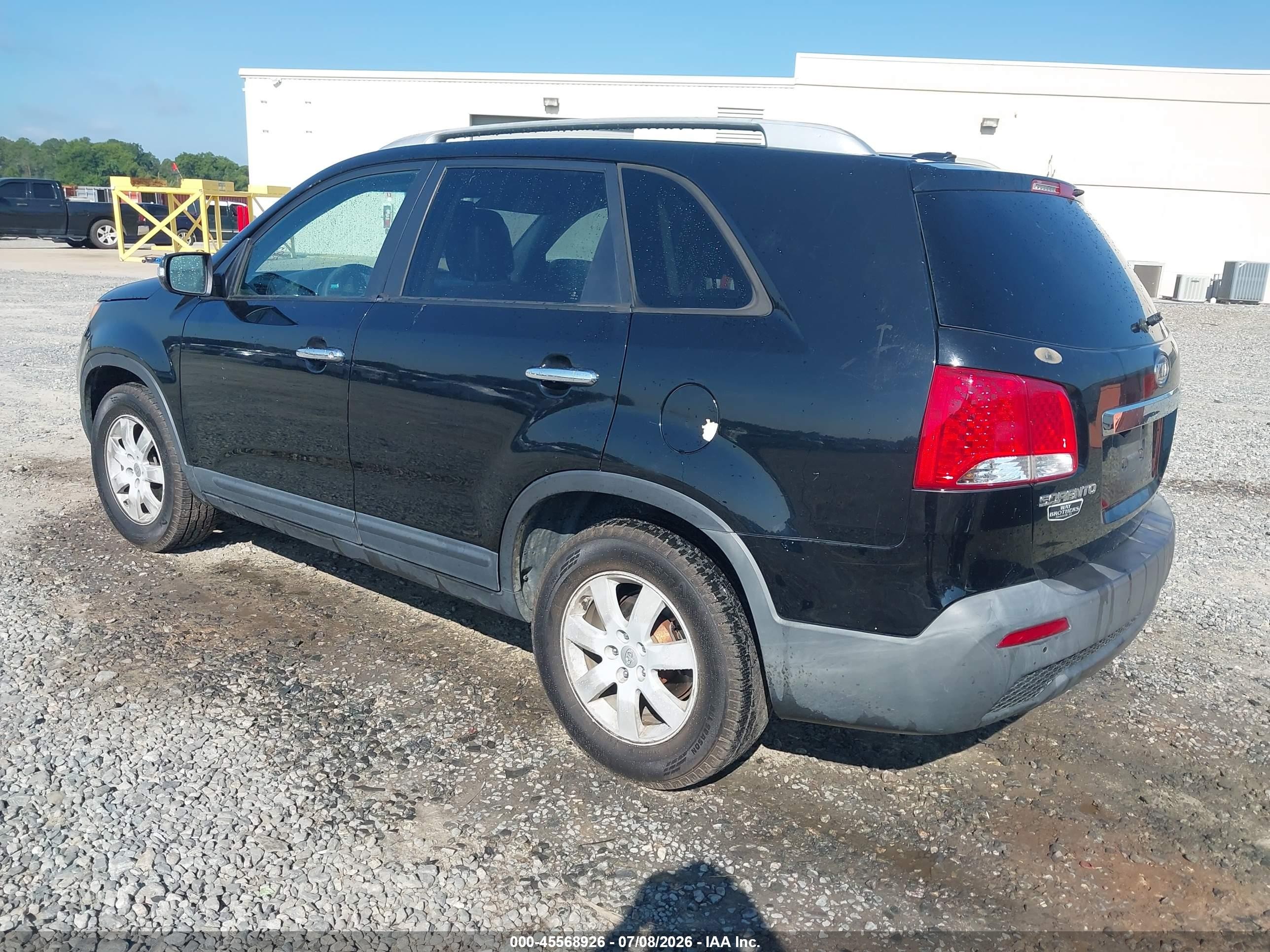 2011 Kia Sorento Lx Black vin: 5XYKT4A18BG005149