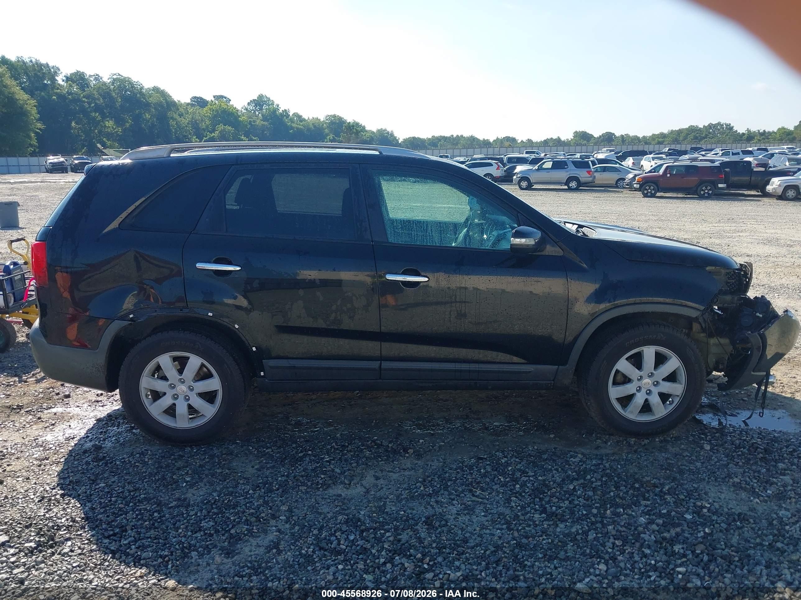 2011 Kia Sorento Lx Black vin: 5XYKT4A18BG005149