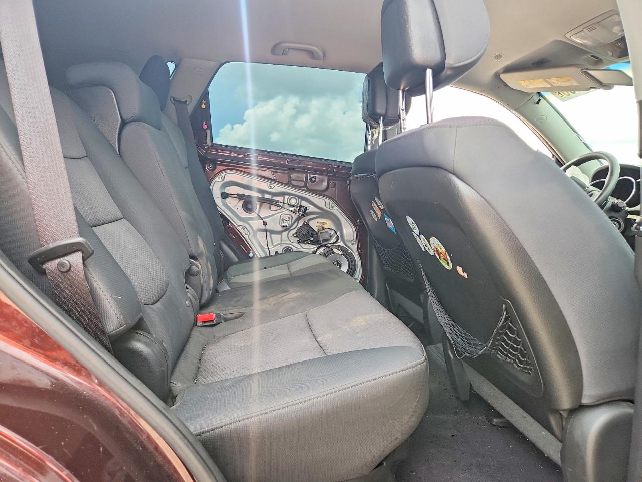 2012 Kia Sorento Lx Burgundy vin: 5XYKT4A18CG300804