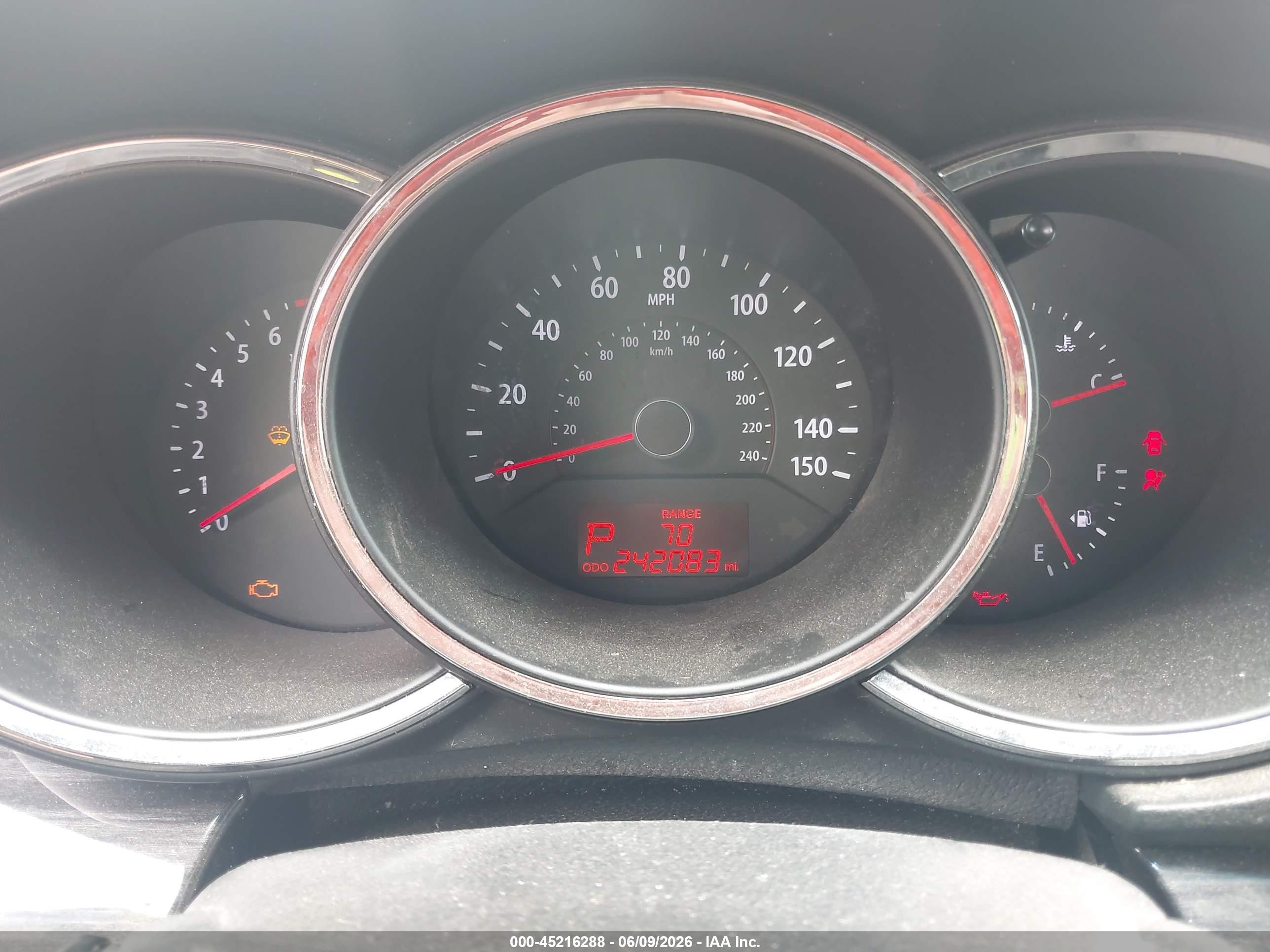 2013 Kia Sorento Lx V6 Champagne vin: 5XYKT4A21DG338787