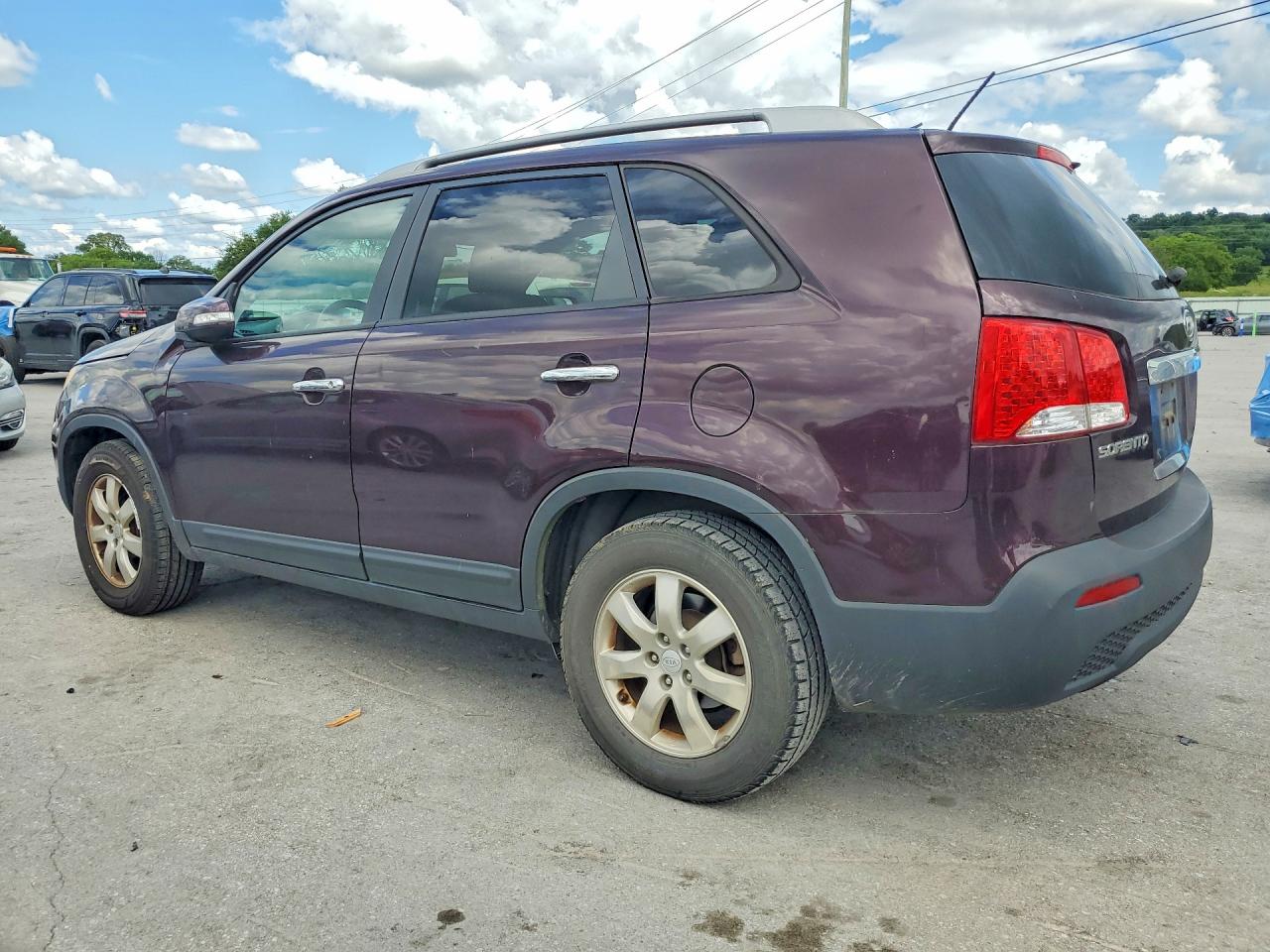 2012 Kia Sorento Lx Burgundy vin: 5XYKT4A22CG201324