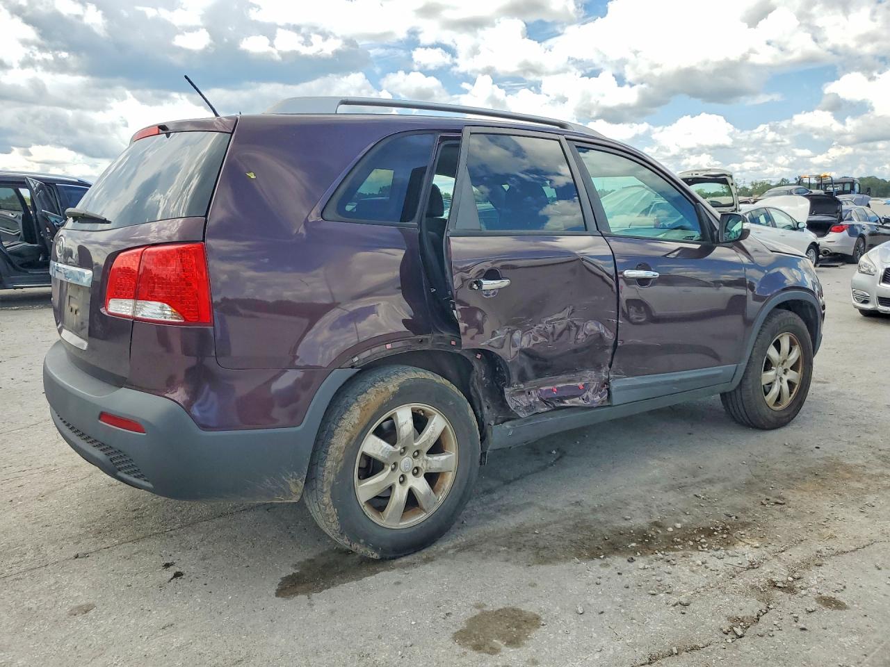 2012 Kia Sorento Lx Burgundy vin: 5XYKT4A22CG201324
