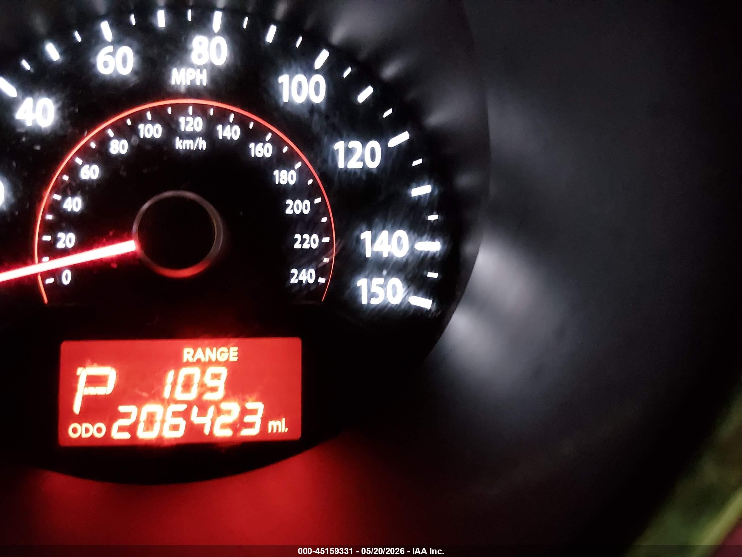 2012 Kia Sorento Lx V6 White vin: 5XYKT4A23CG242772